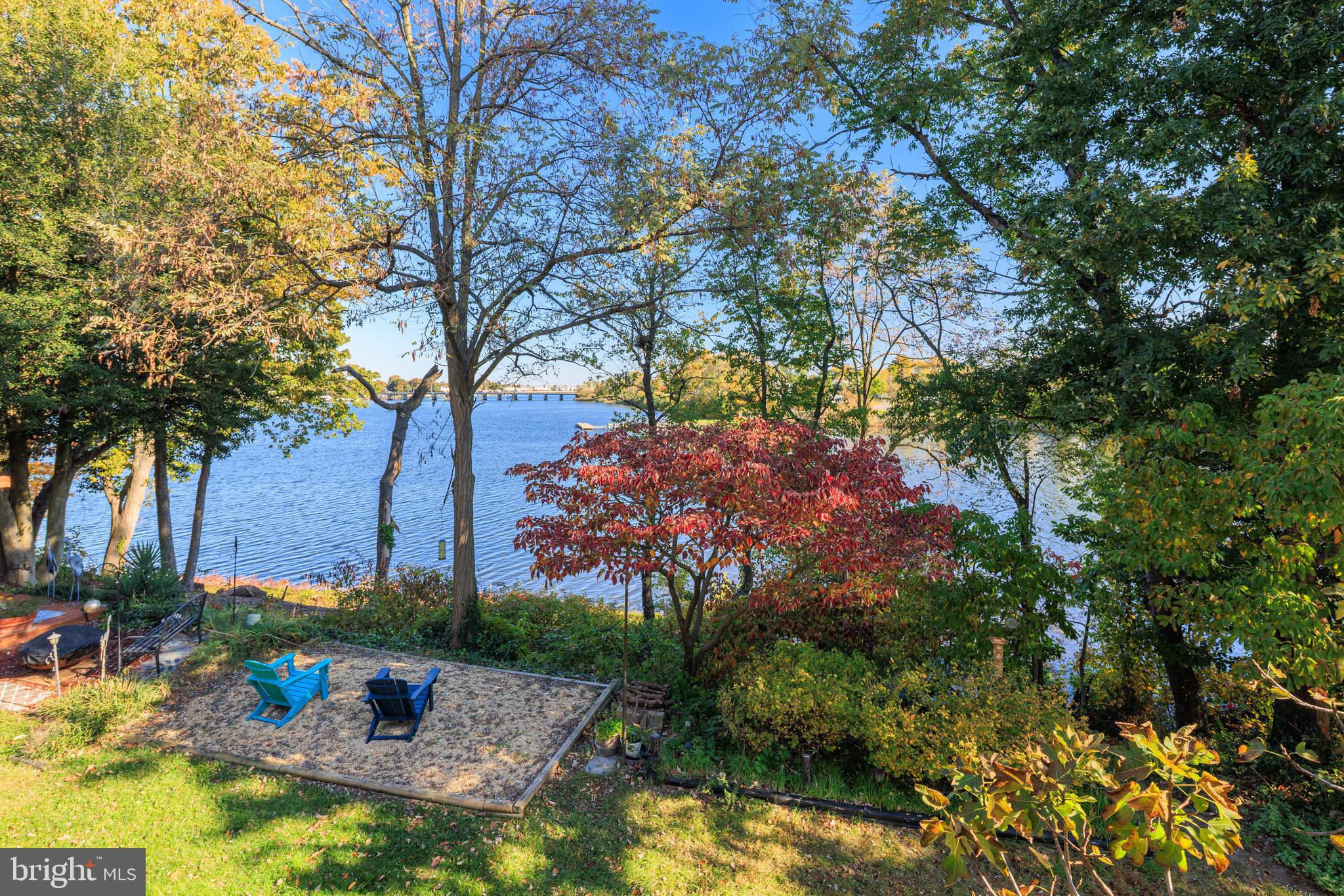 819 DE FRANCEAUX HBR