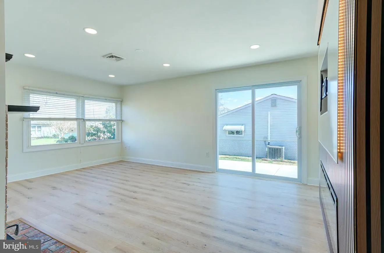 Additional image 32 of 49 Mistletoe Lane, Levittown, PA 19054