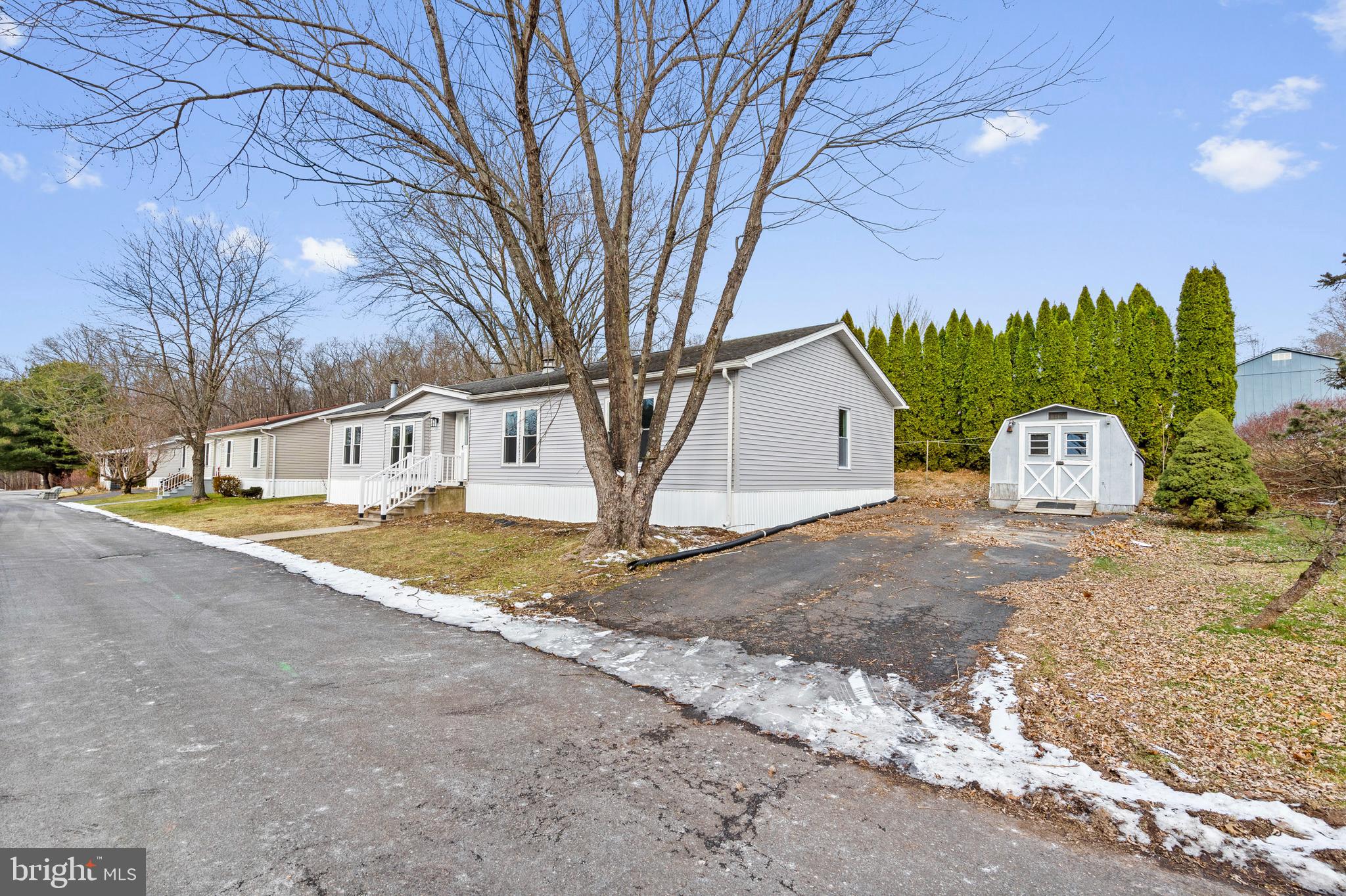 GREEN HILL MHP - Residential