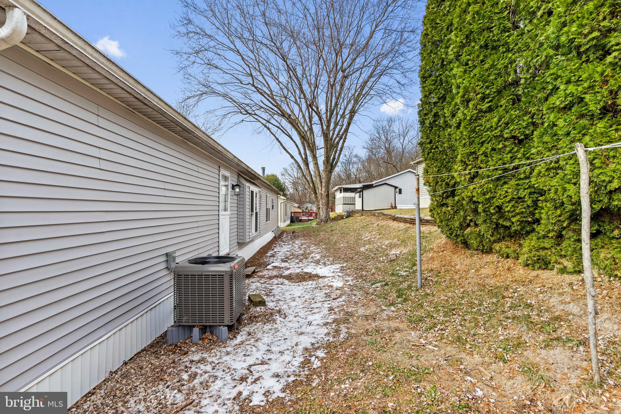 GREEN HILL MHP - Residential