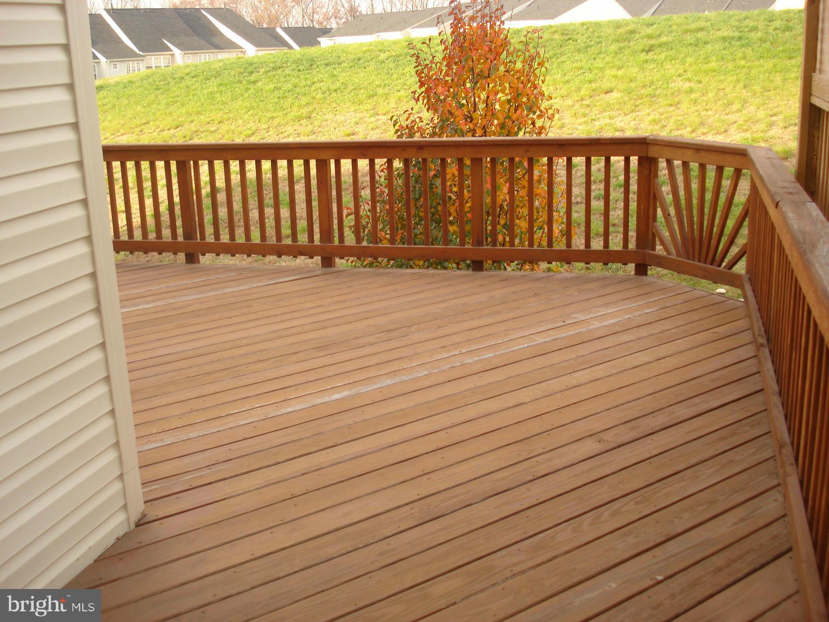 RIVERSIDE STATION - Residential Lease