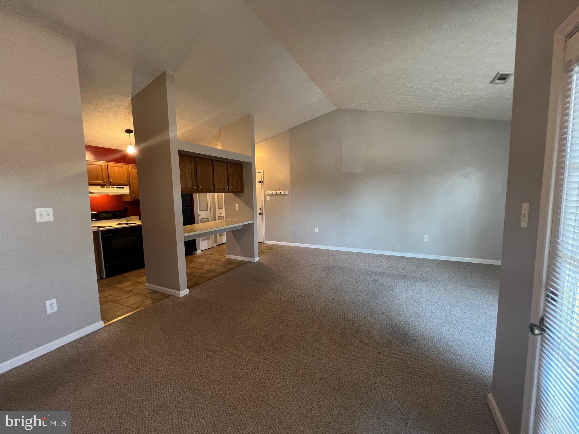 OLD FARM STATION - Residential Lease