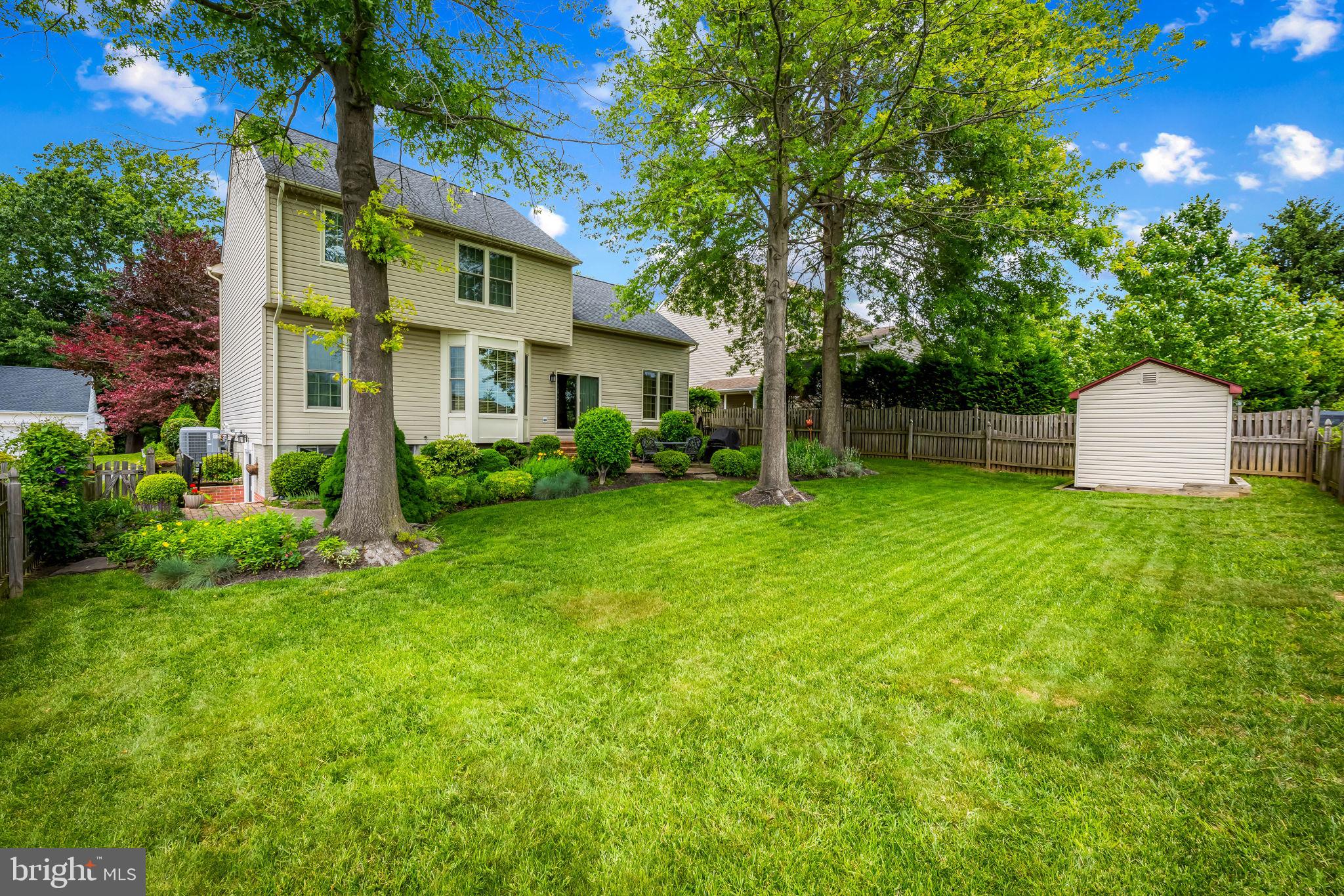 811 HIGH PLAIN DRIVE