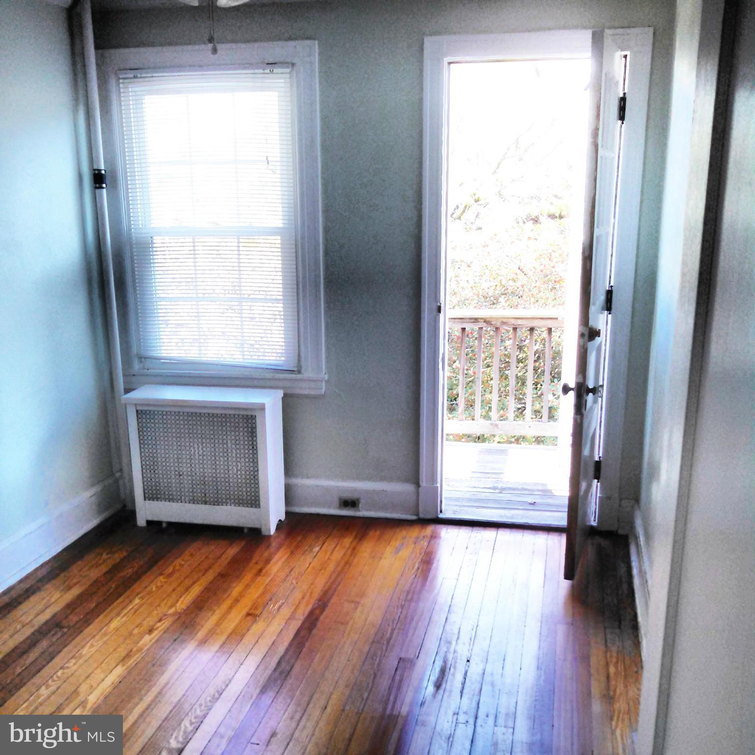 OAKENSHAWE - Residential