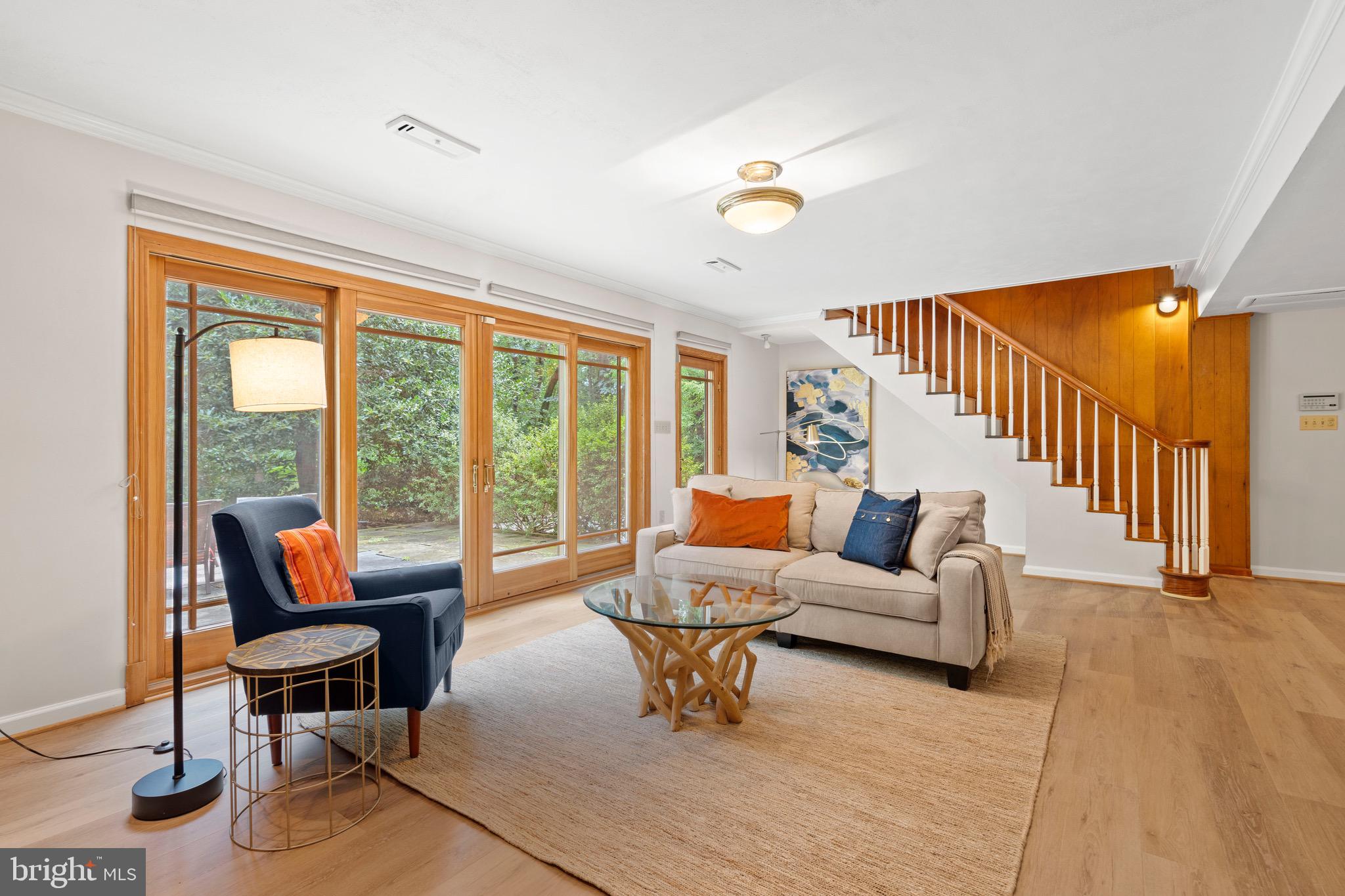 BELLEVUE FOREST - Residential