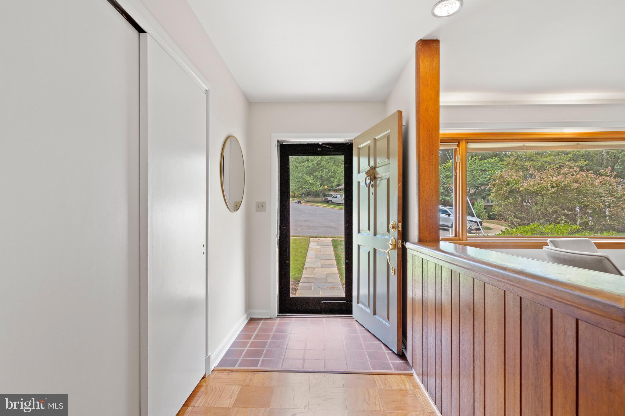 BELLEVUE FOREST - Residential