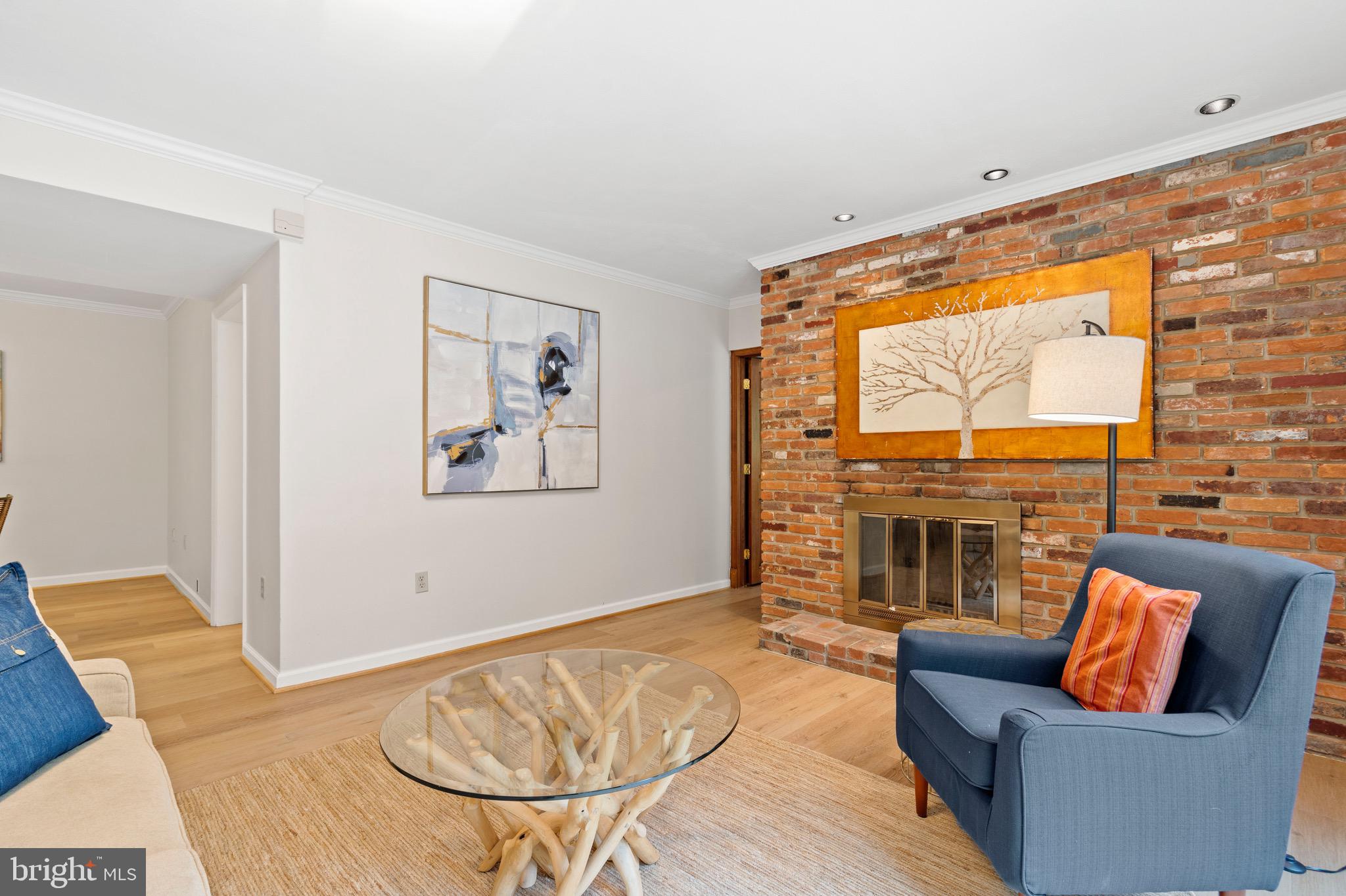 BELLEVUE FOREST - Residential