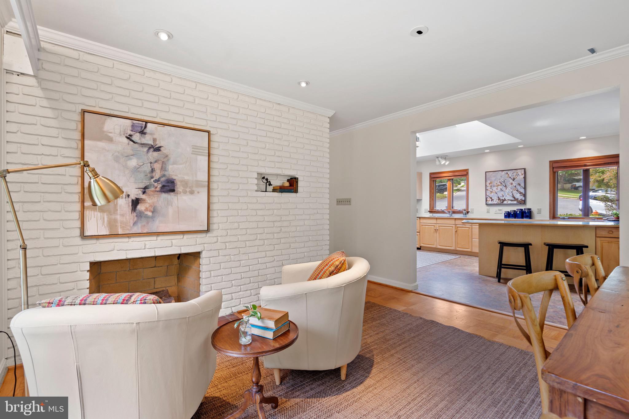 BELLEVUE FOREST - Residential