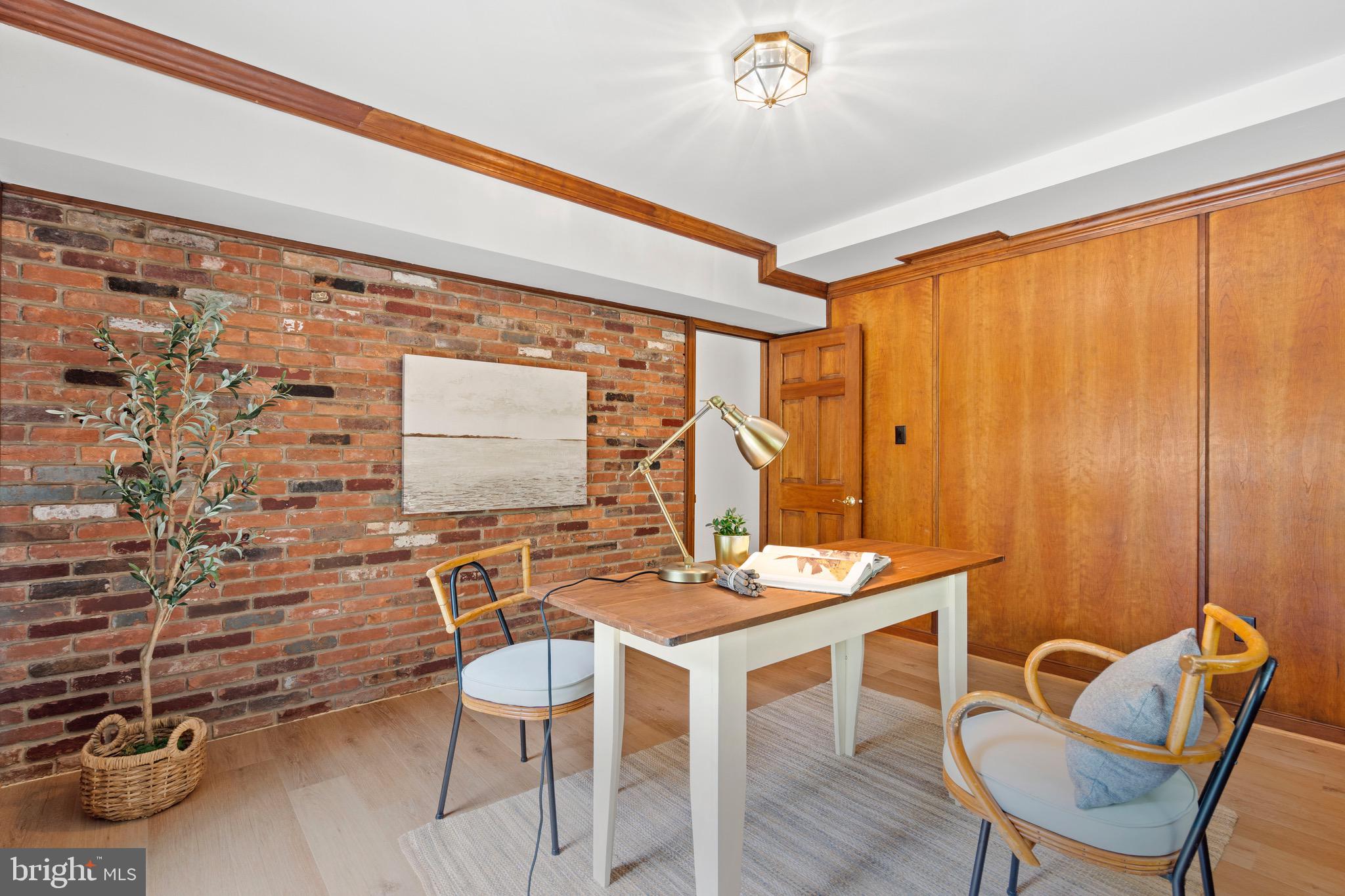 BELLEVUE FOREST - Residential