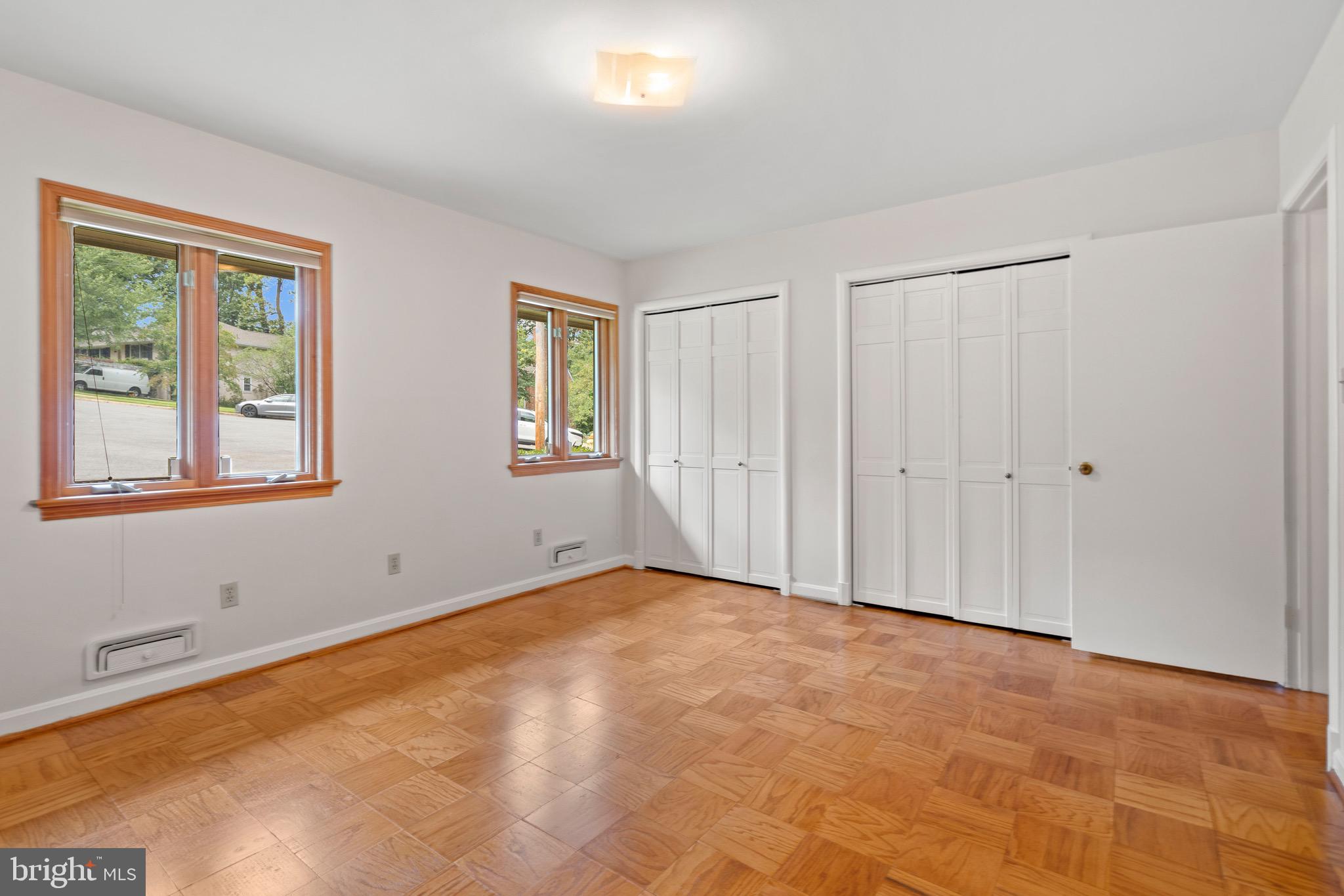 BELLEVUE FOREST - Residential