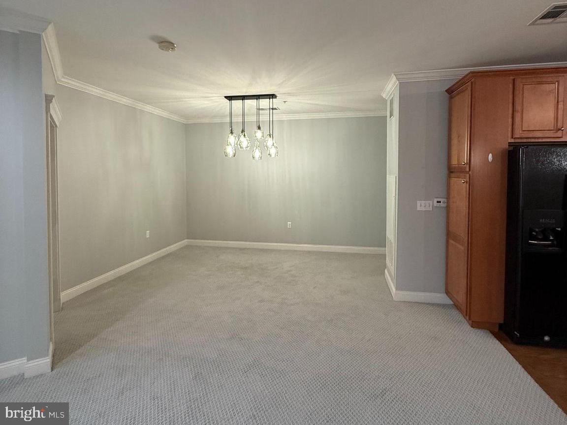 THE GRANDE AT RIVERVIEW - Residential Lease