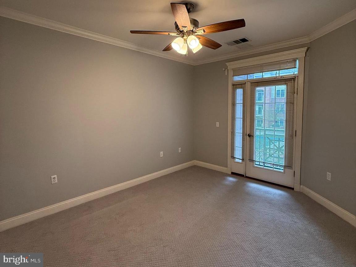 THE GRANDE AT RIVERVIEW - Residential Lease