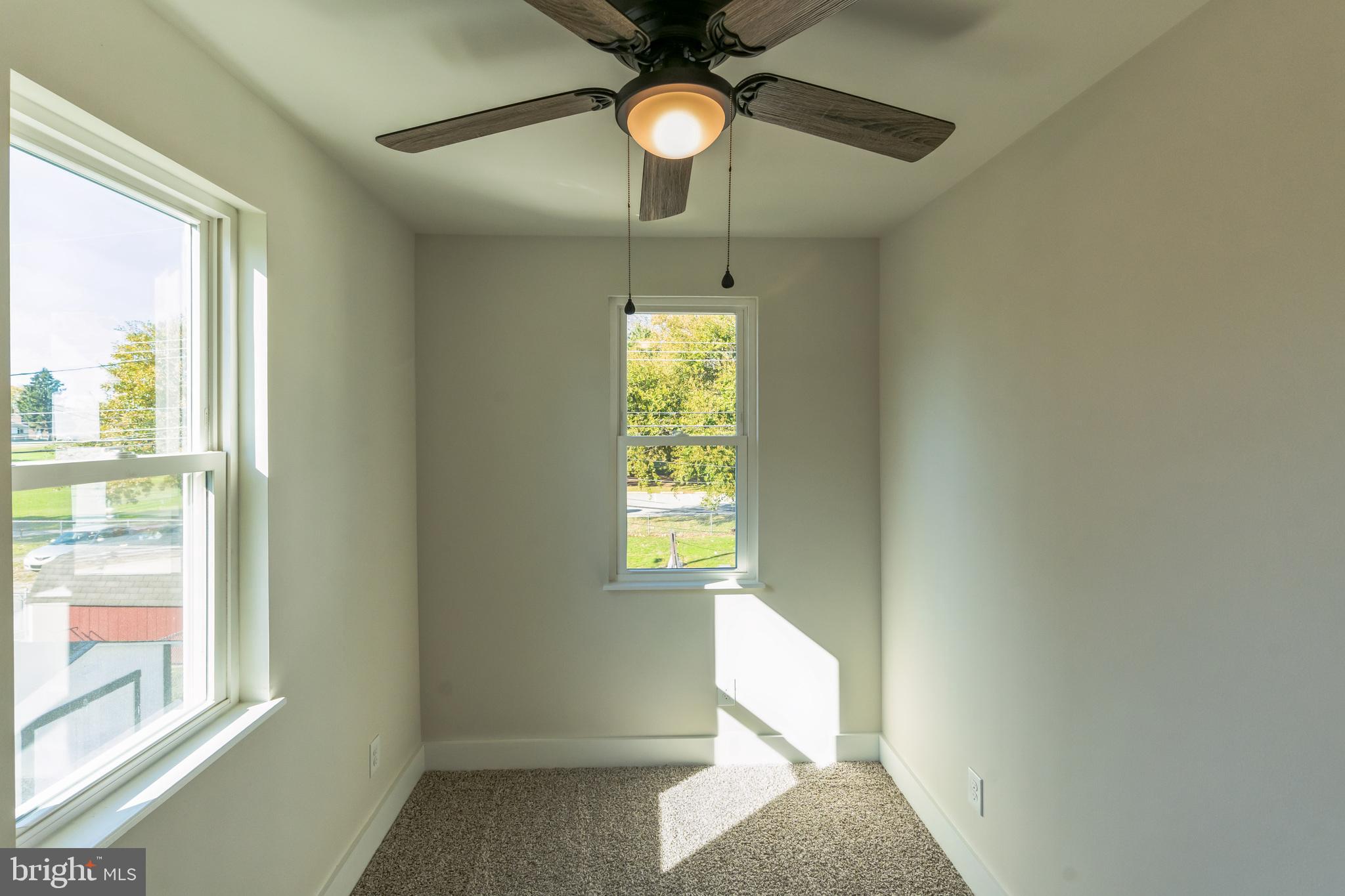 WESTINGHOUSE VLG - Residential
