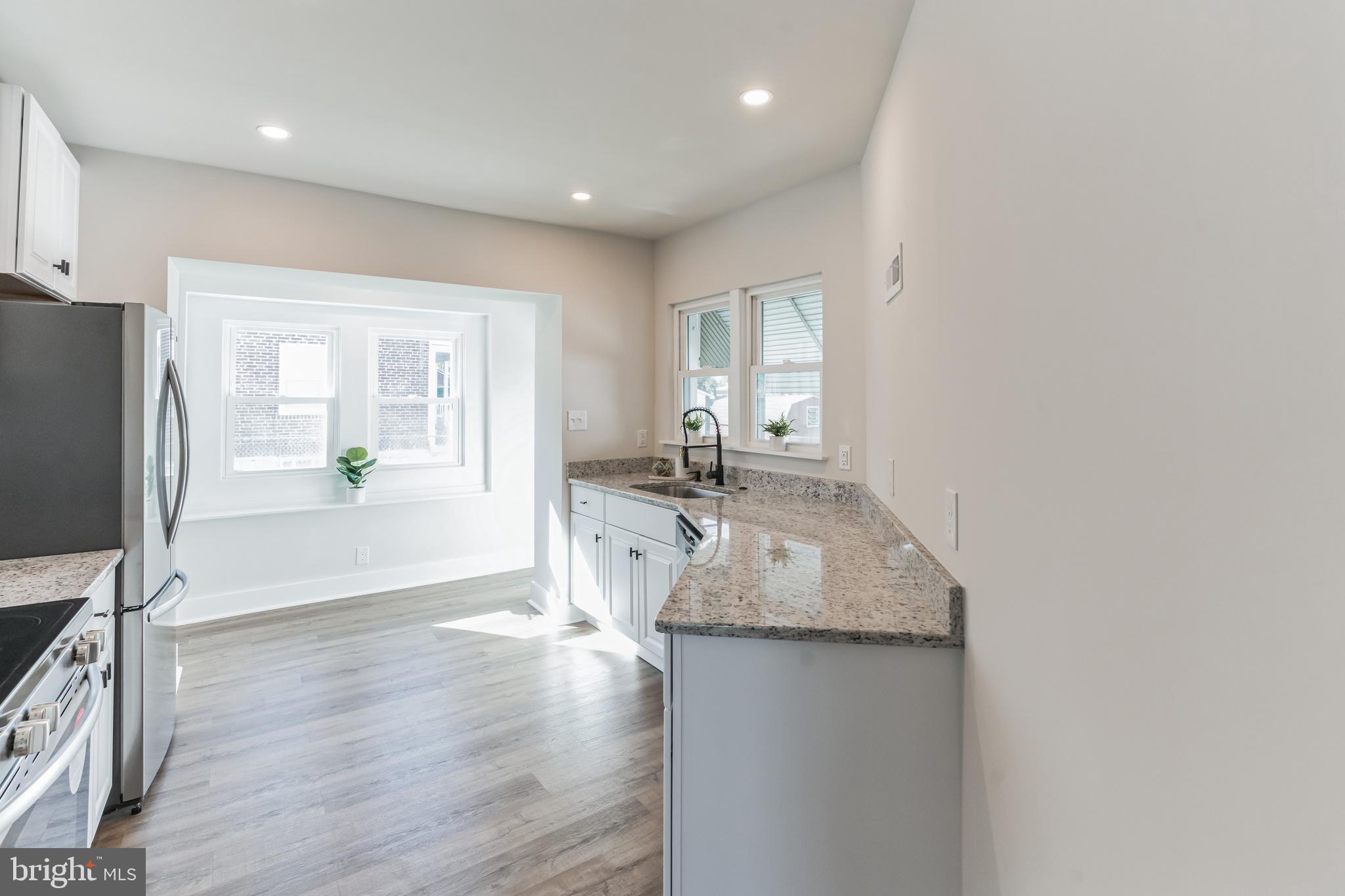 WESTINGHOUSE VLG - Residential