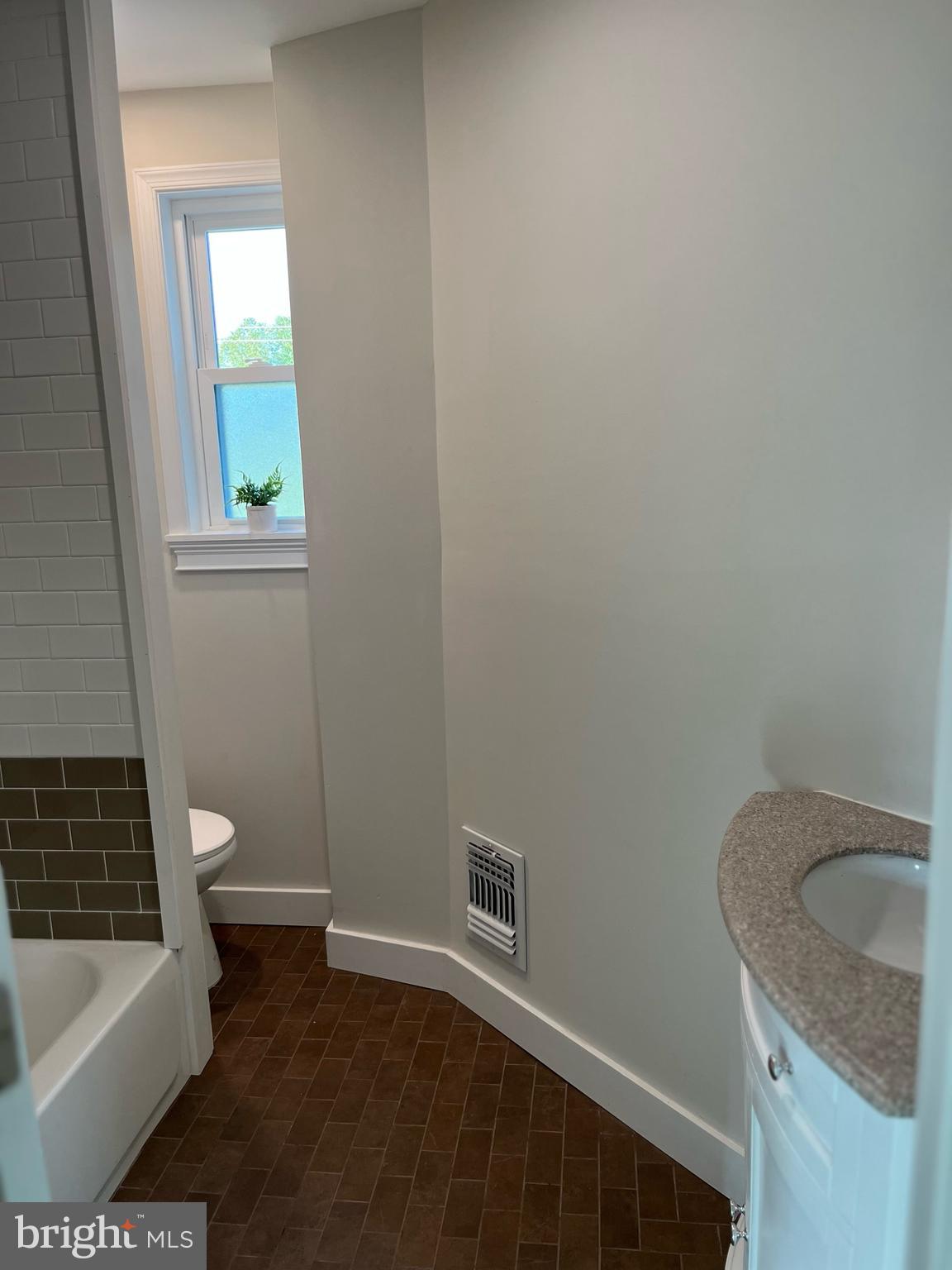 WESTINGHOUSE VLG - Residential