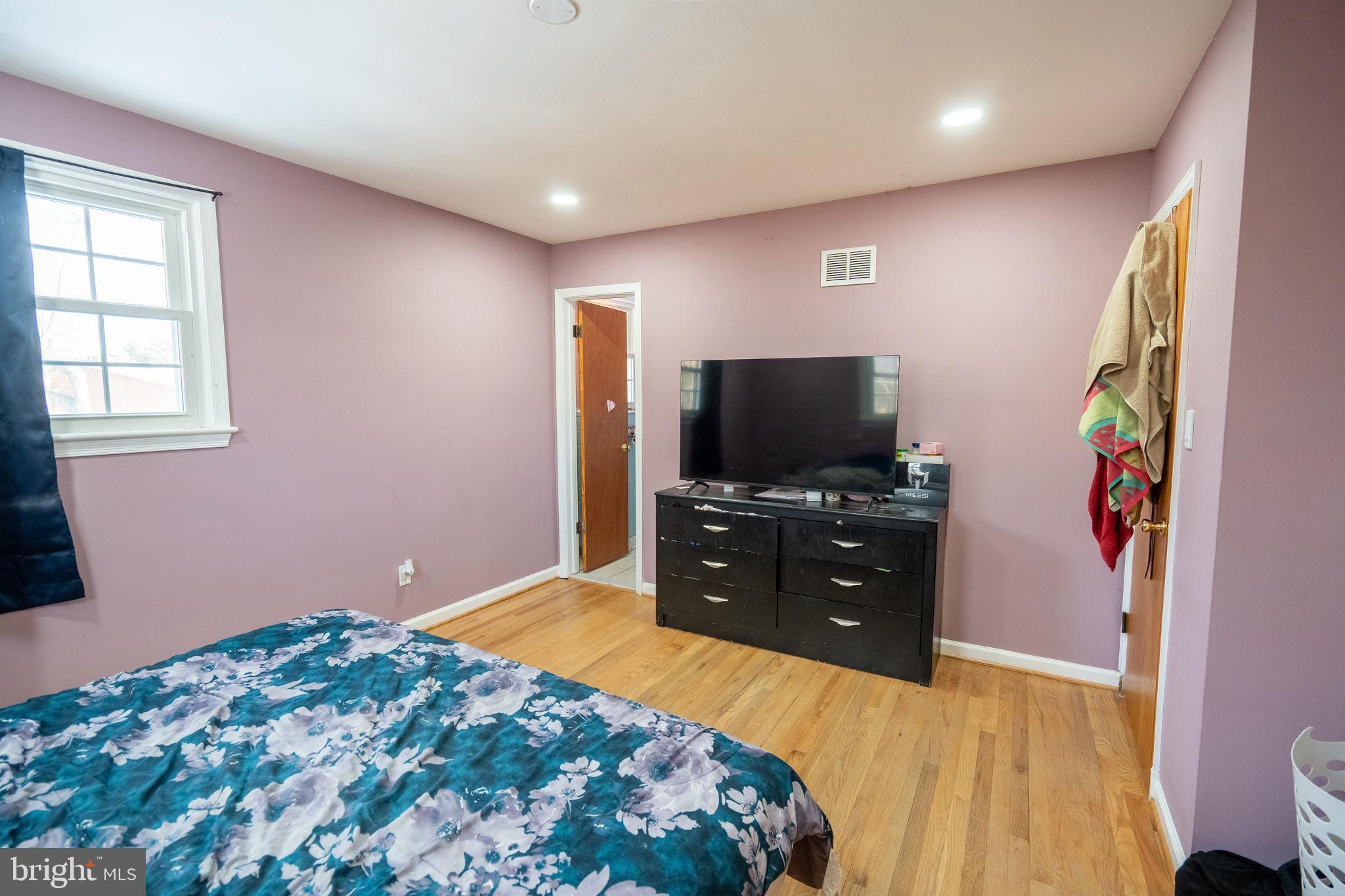 HILLCREST TERRACE - Residential