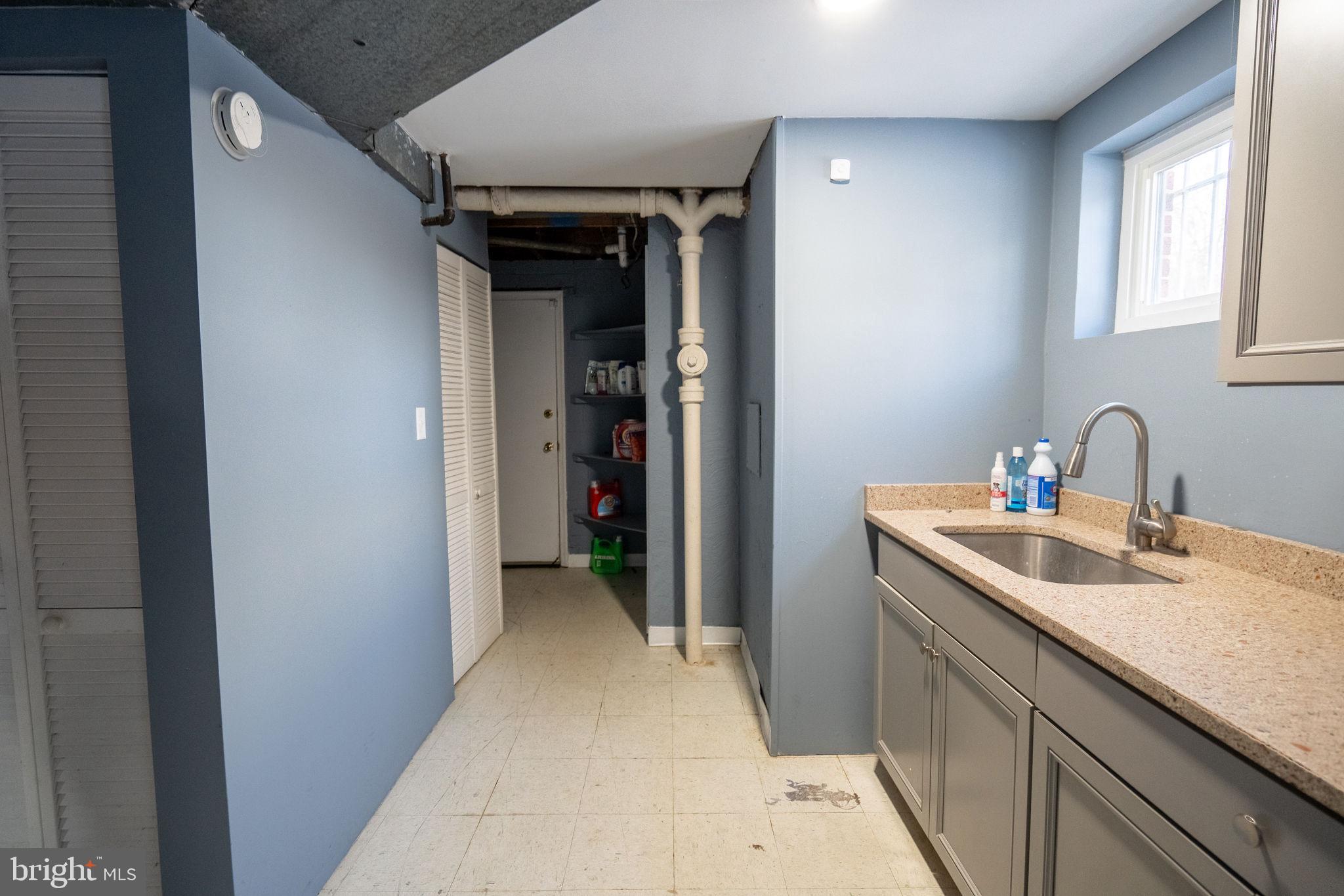 HILLCREST TERRACE - Residential