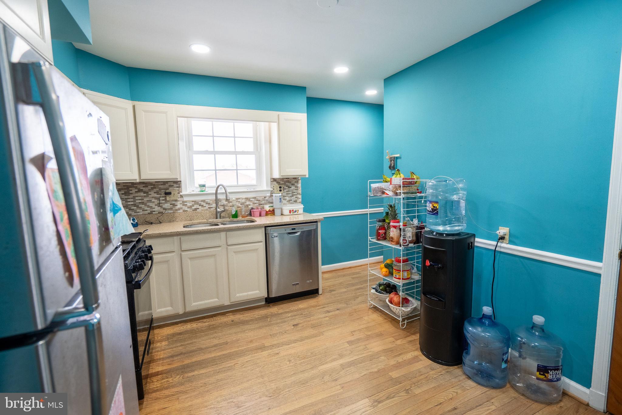 HILLCREST TERRACE - Residential