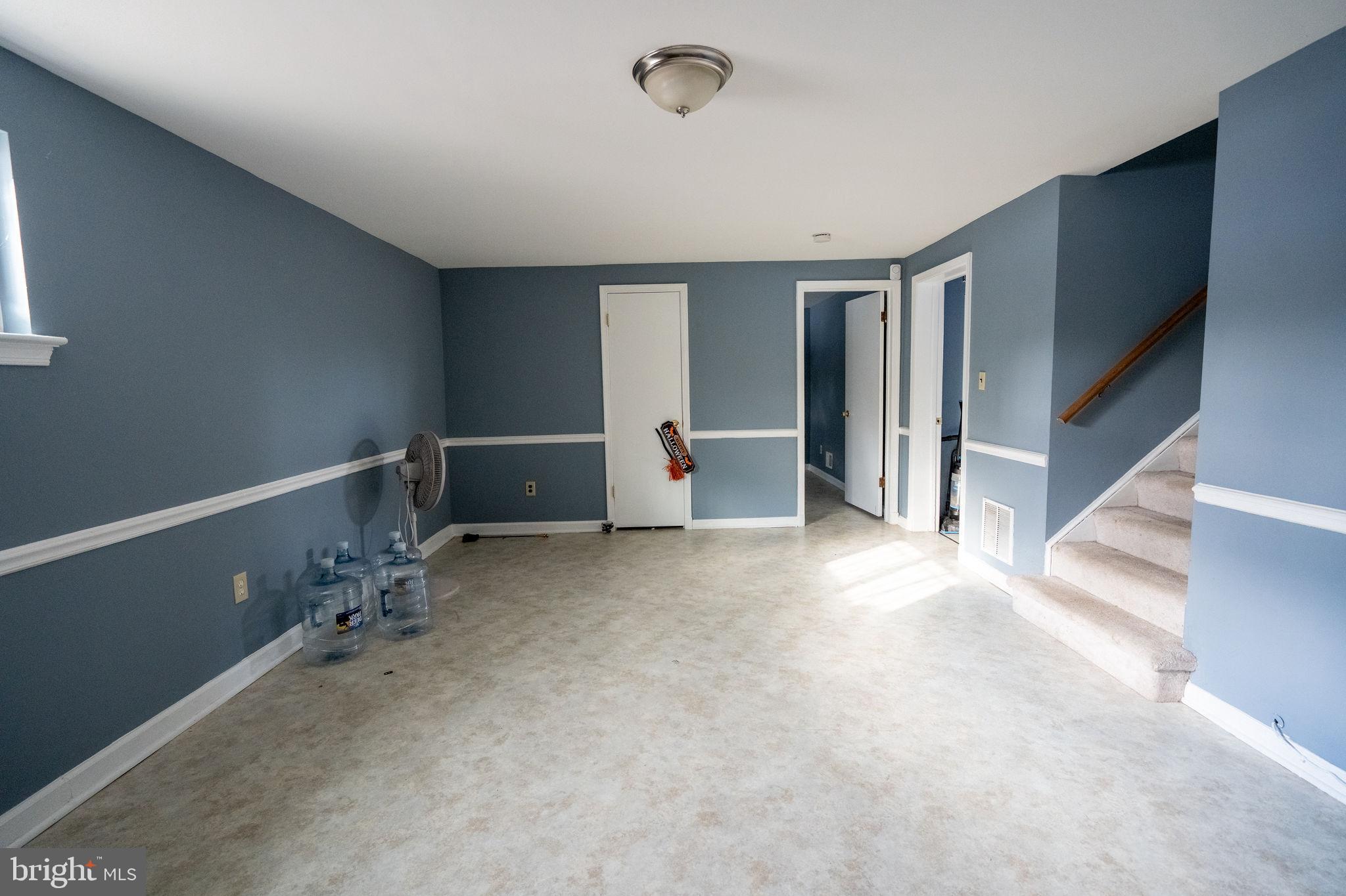 HILLCREST TERRACE - Residential