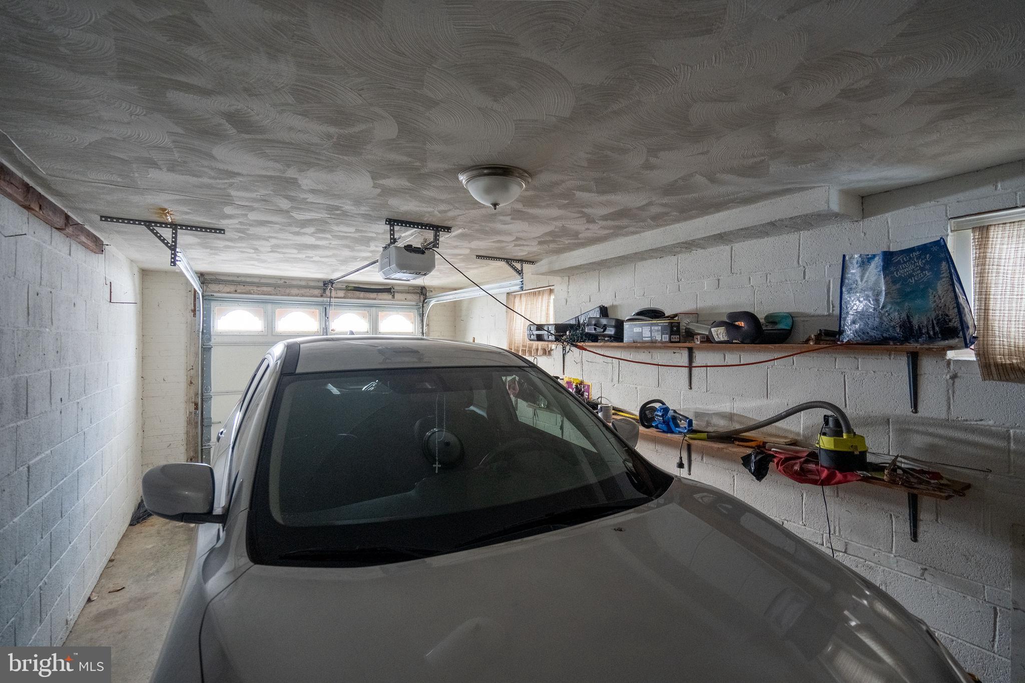 HILLCREST TERRACE - Residential