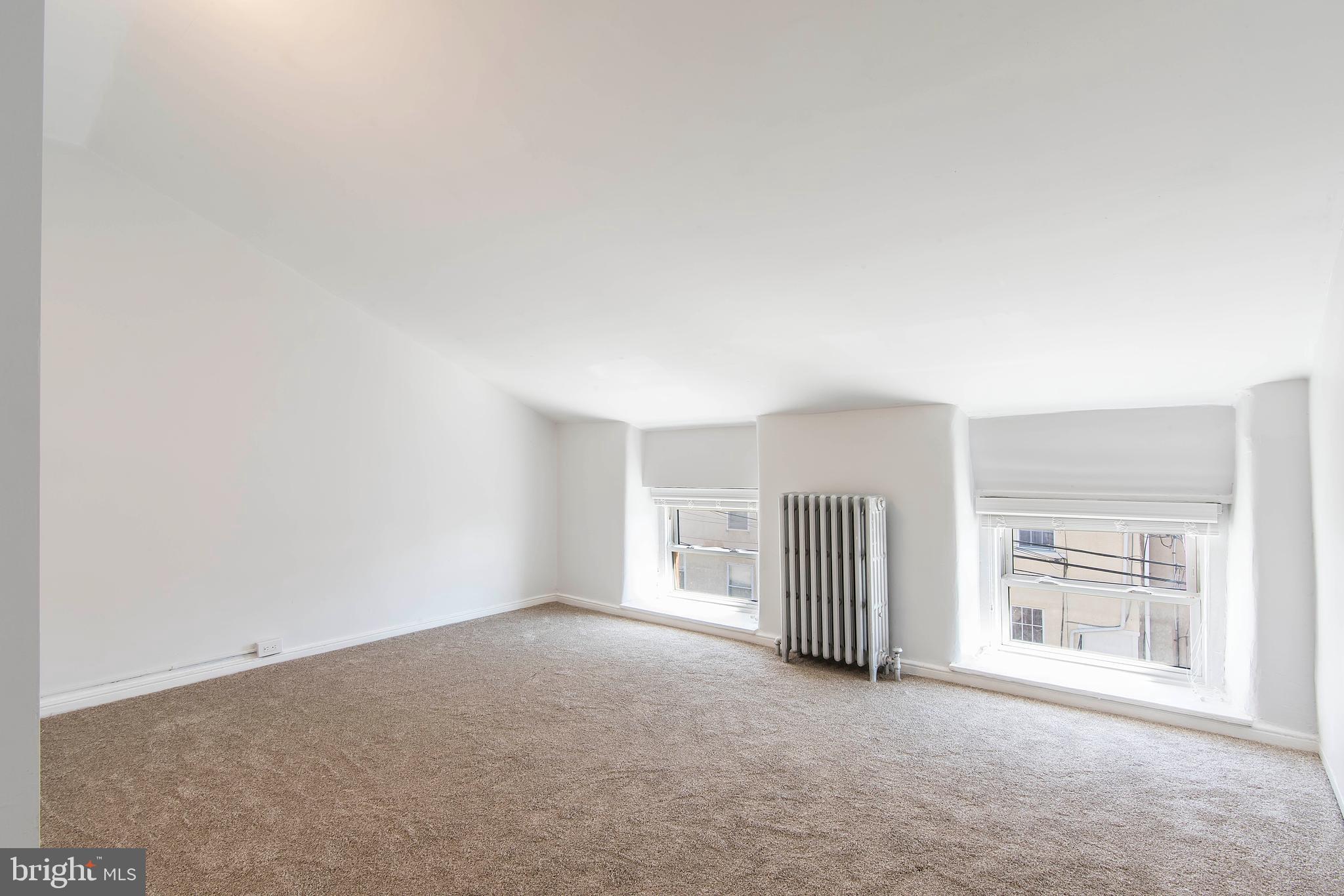 MANAYUNK - Residential Lease