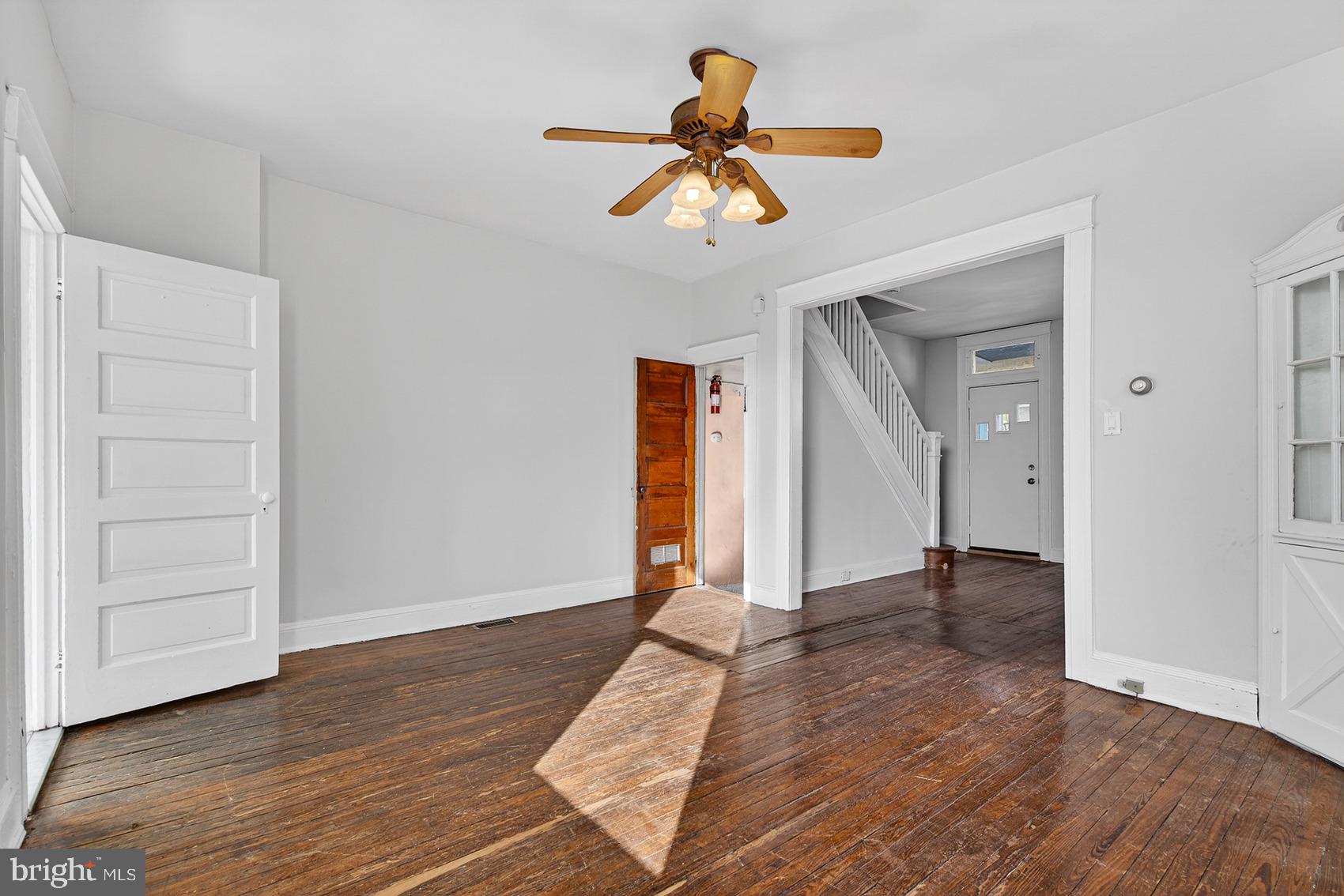 WAVERLY - Residential