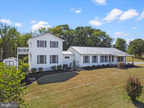 Homes For Sale - 5190 Bino Road<br/> GREENCASTLE, PA 17225