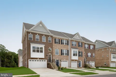 10774 Cosmic Pl, White Plains, MD MLS: MDCH2040458