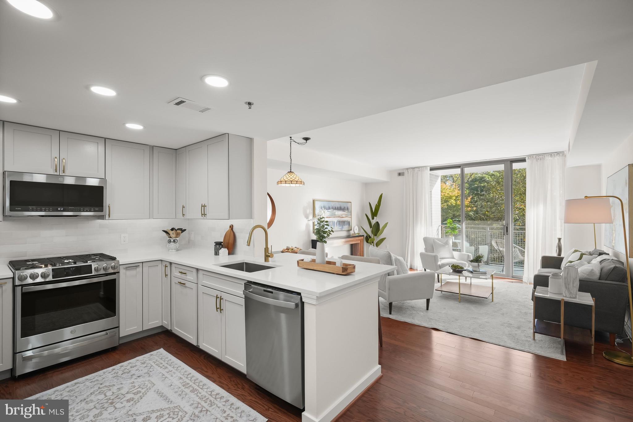 3883 CONNECTICUT AVENUE NW 509