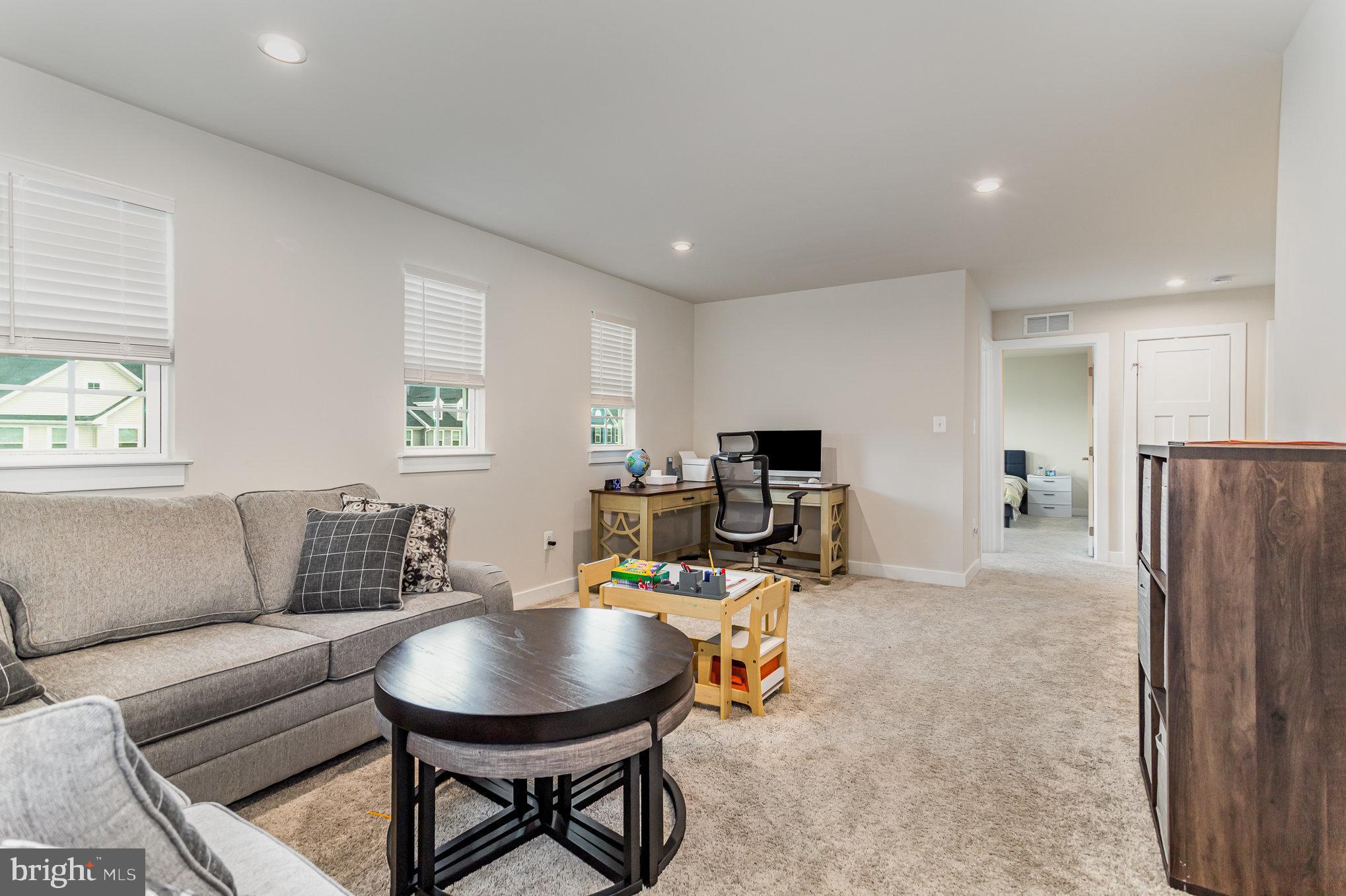 MECHANICSBURG - Residential