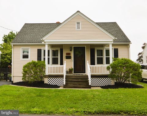 Photo of 230 E Ferdinand Street, MANHEIM, PA 17545 (MLS # PALA2071334)