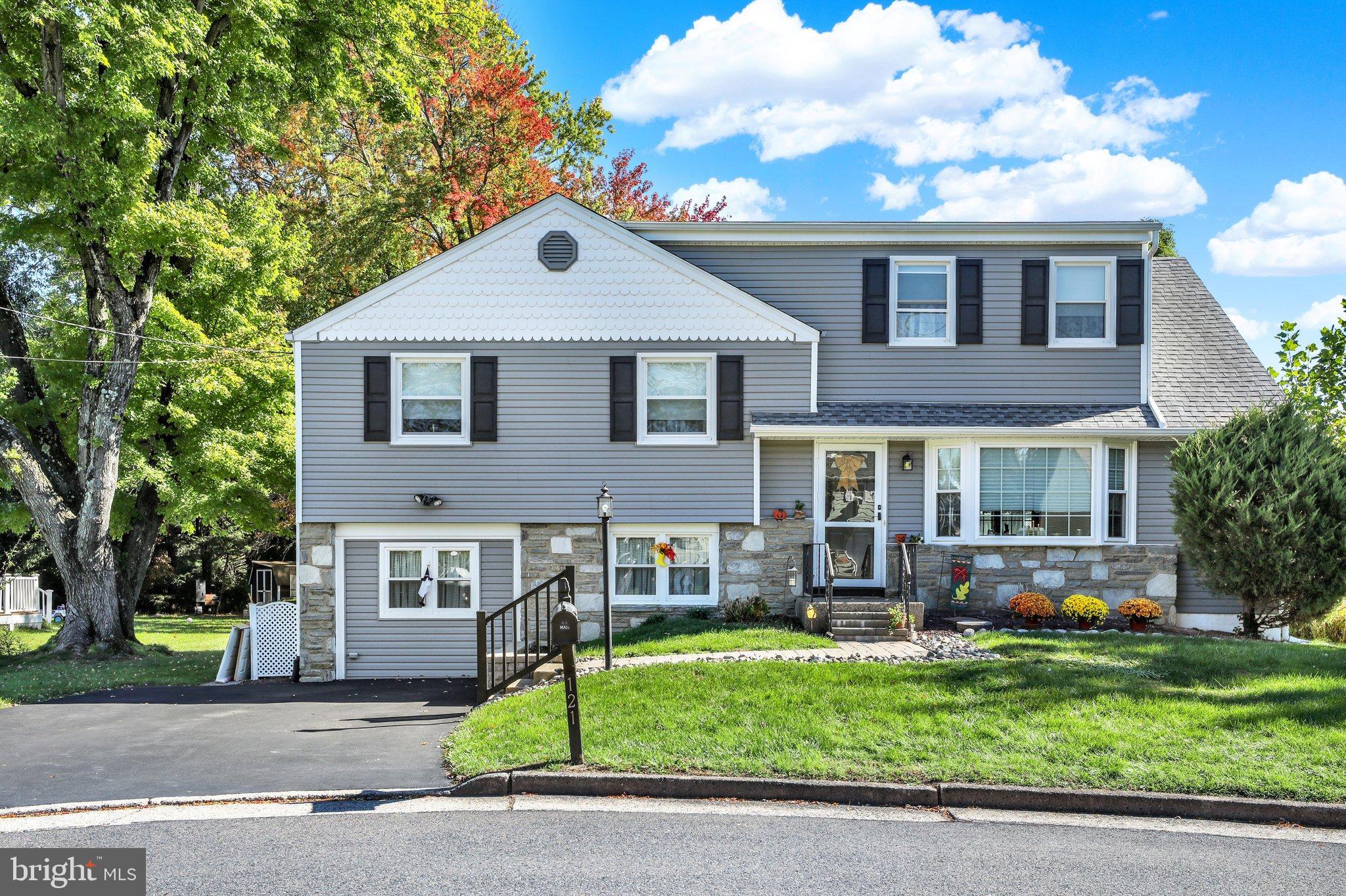 121 CLAYTON ROAD