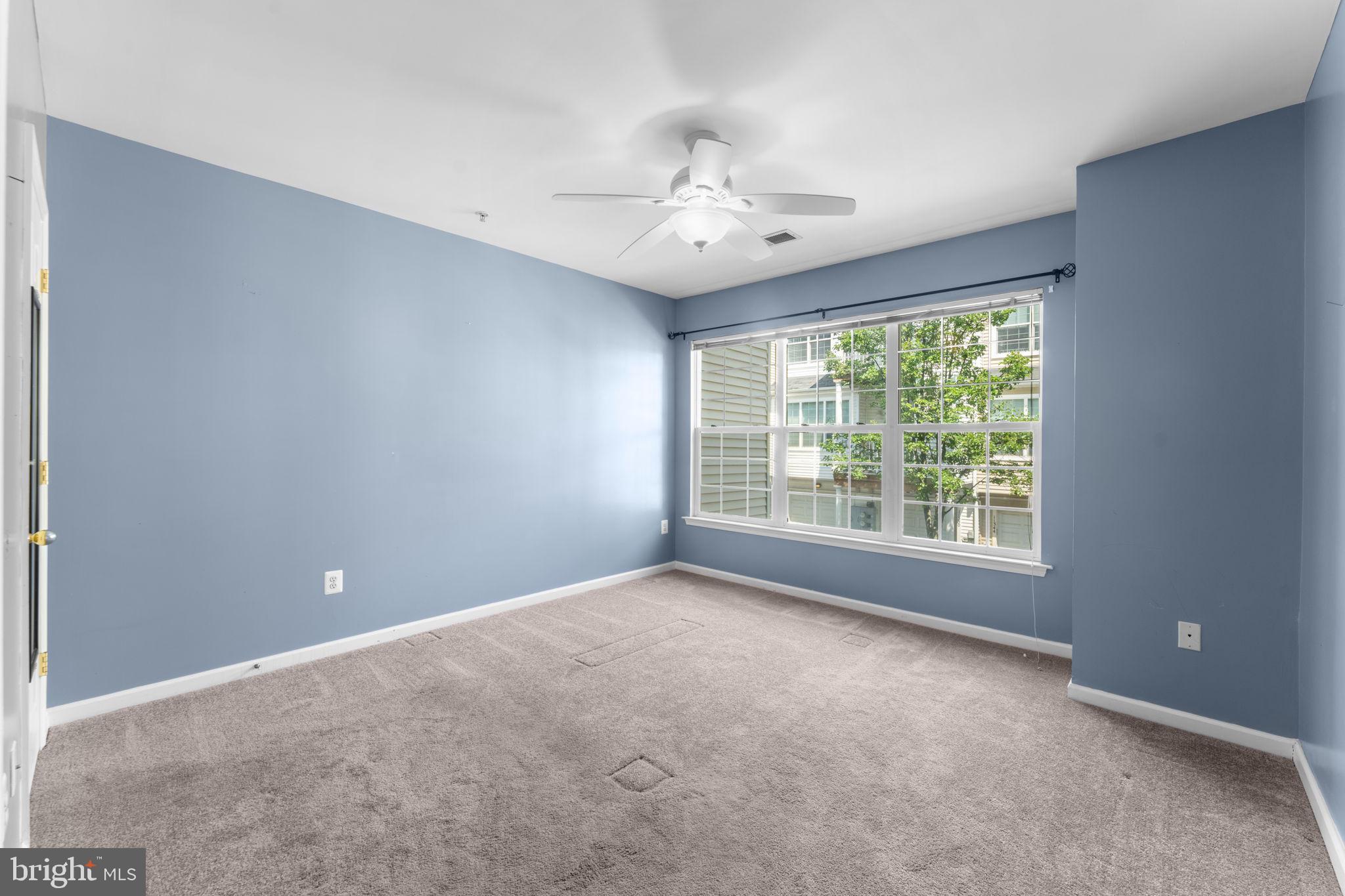 HEARTHSTONE VILLAGE - Residential