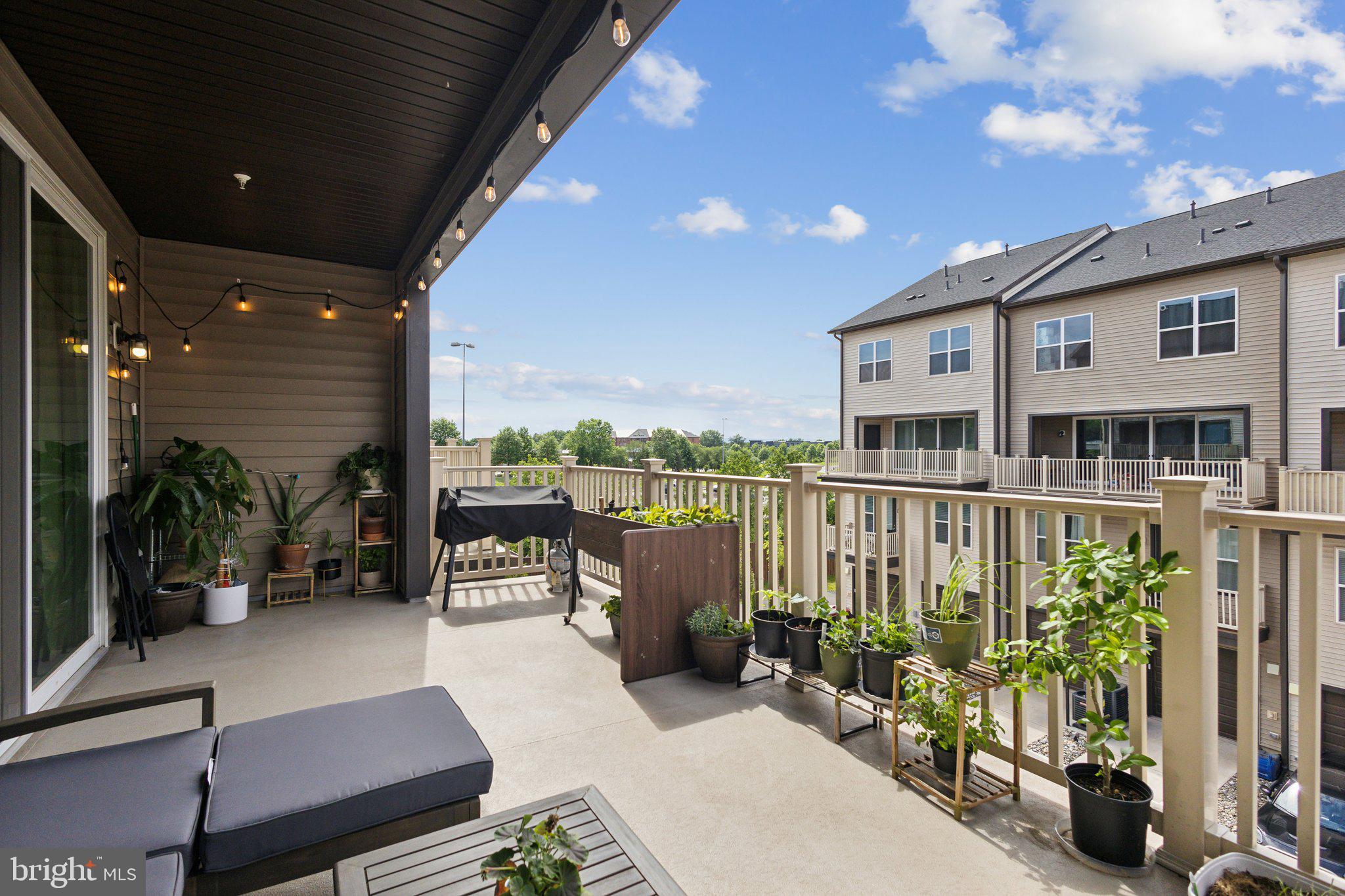 THE BOULEVARDS AT WESTFIELDS - Residential