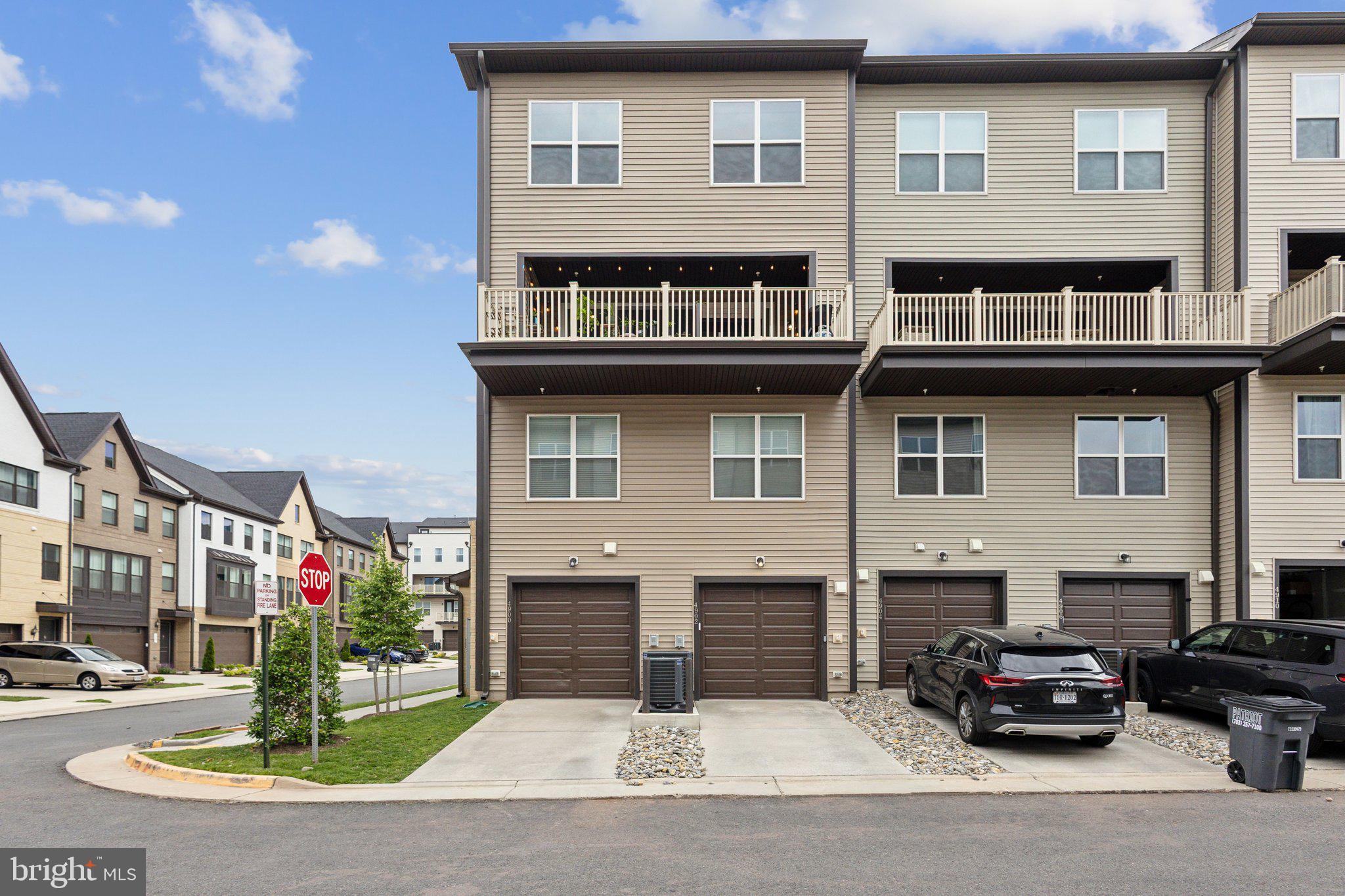 THE BOULEVARDS AT WESTFIELDS - Residential