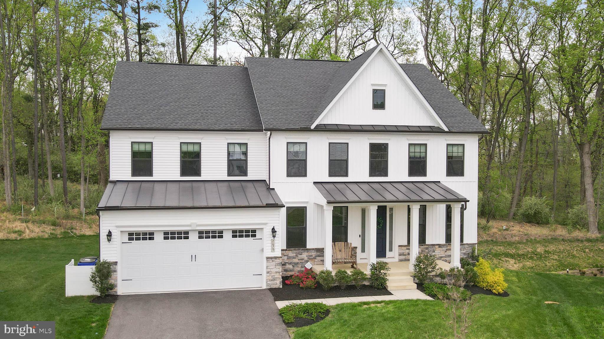 7679 CROSS CREEK DRIVE