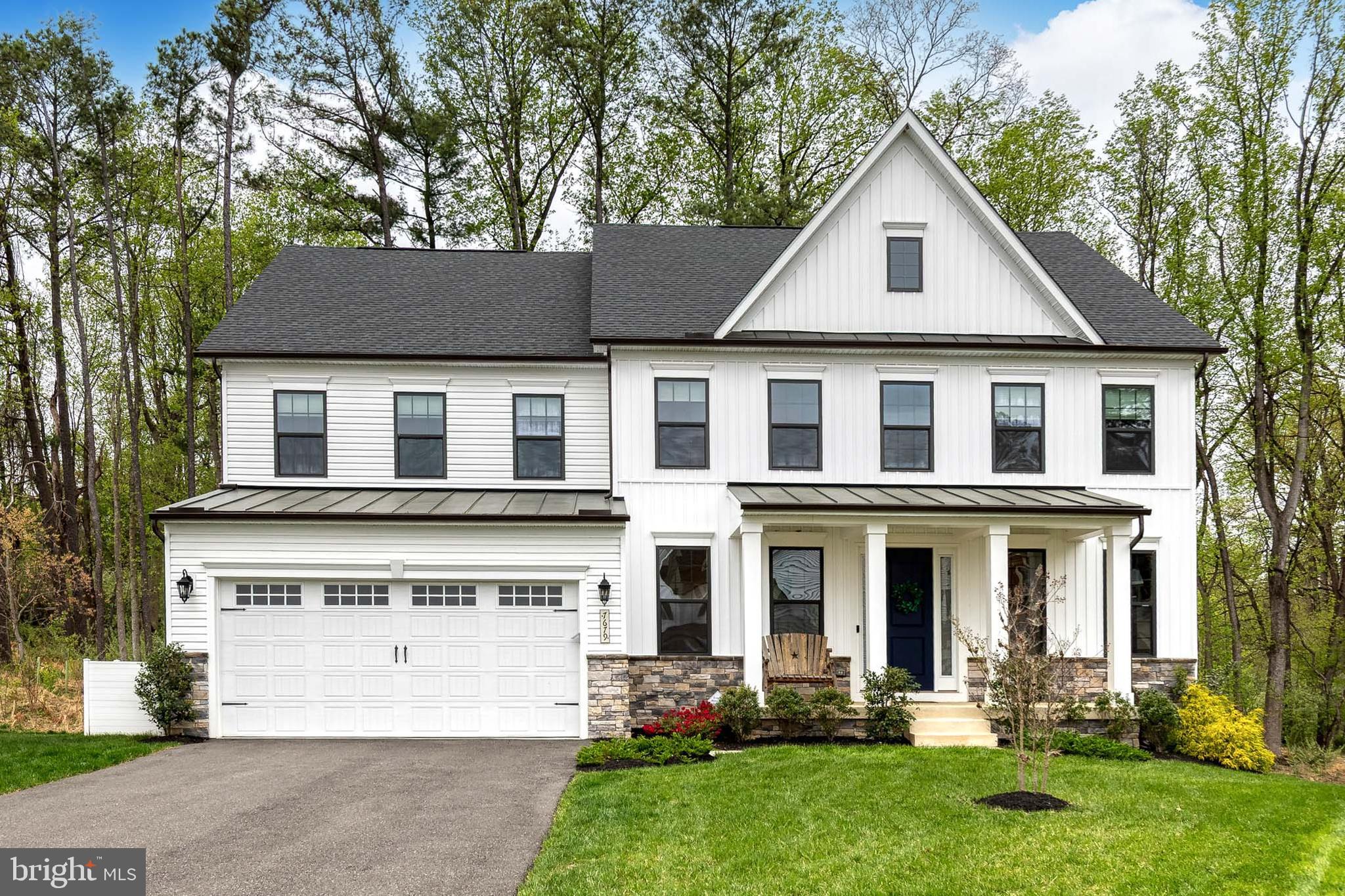 7679 CROSS CREEK DRIVE