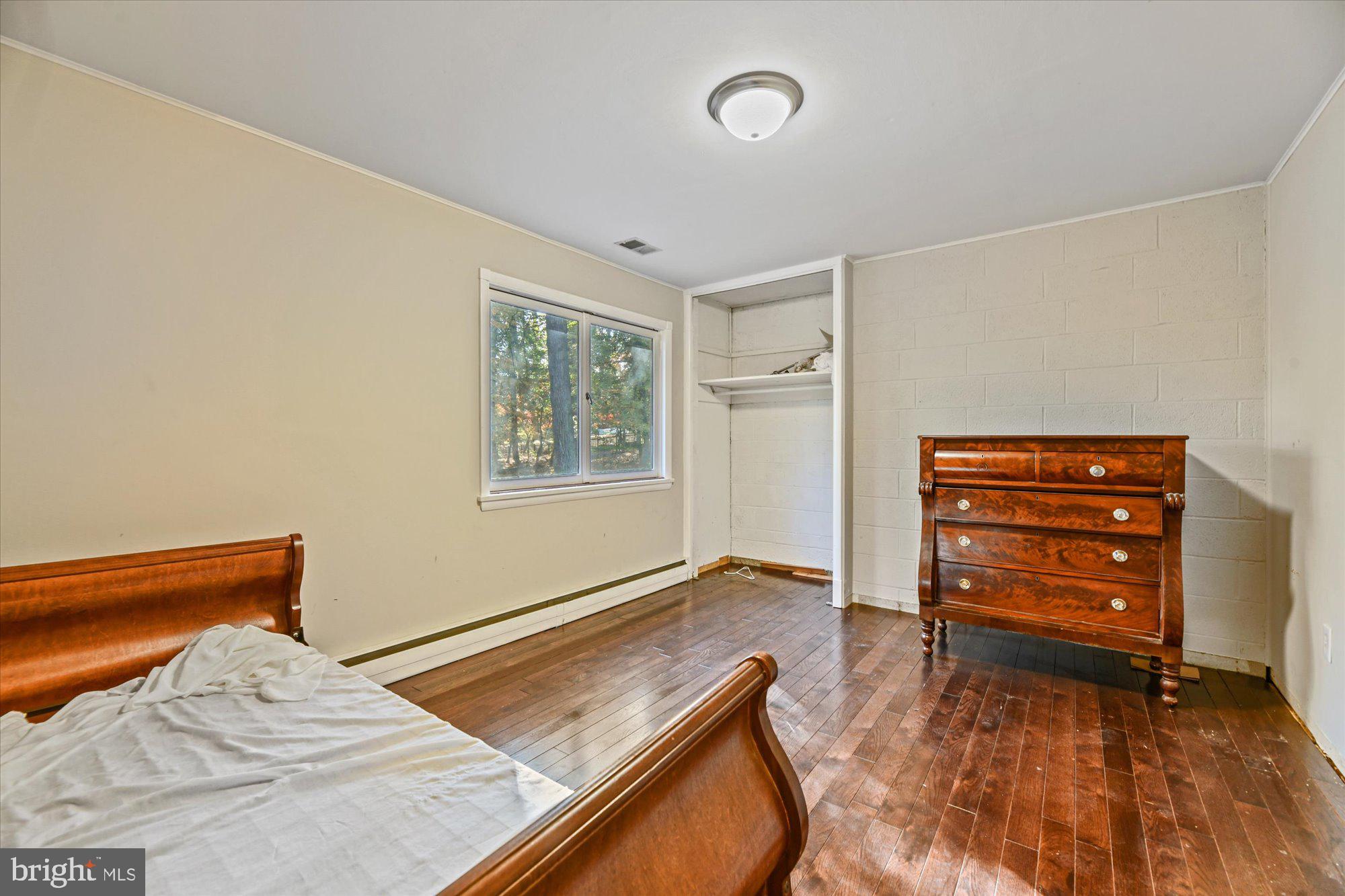 CHAPEL HILL - Residential