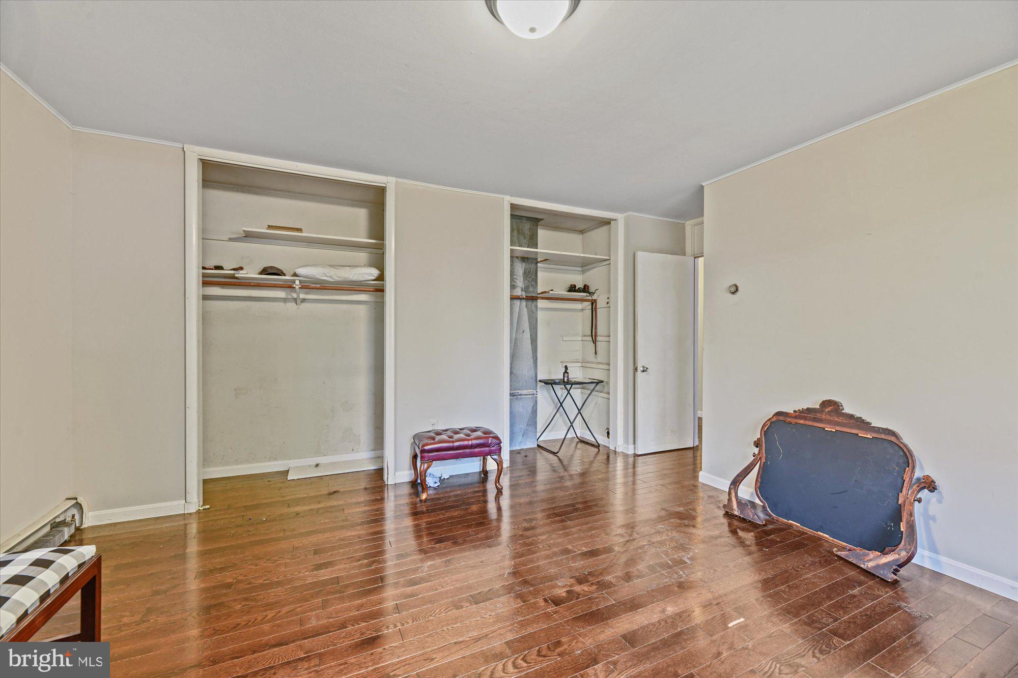 CHAPEL HILL - Residential