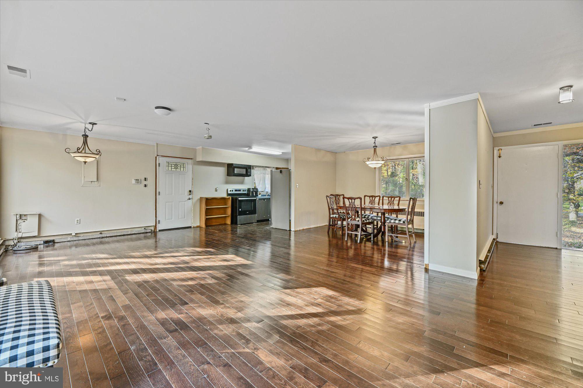 CHAPEL HILL - Residential