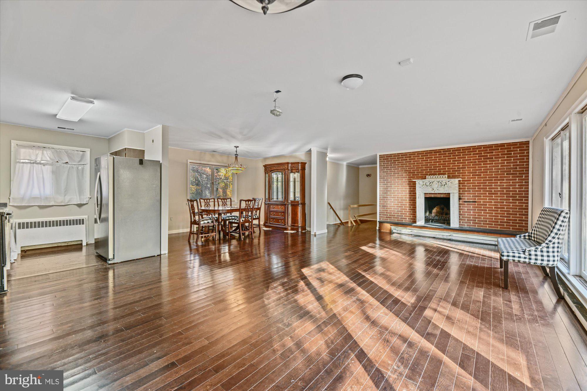 CHAPEL HILL - Residential