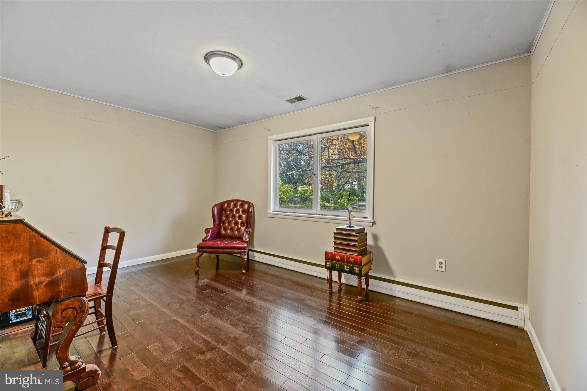 CHAPEL HILL - Residential