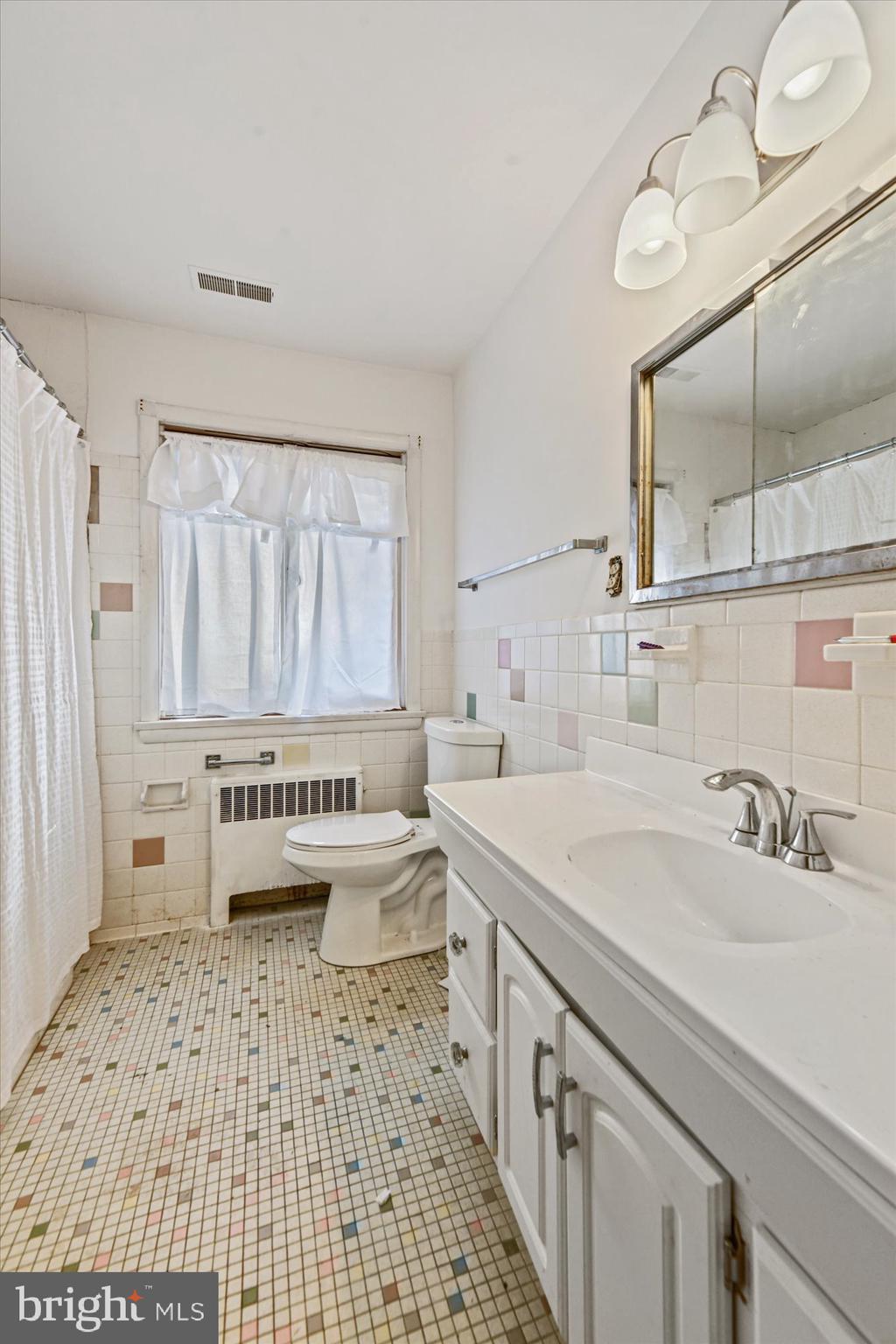 CHAPEL HILL - Residential