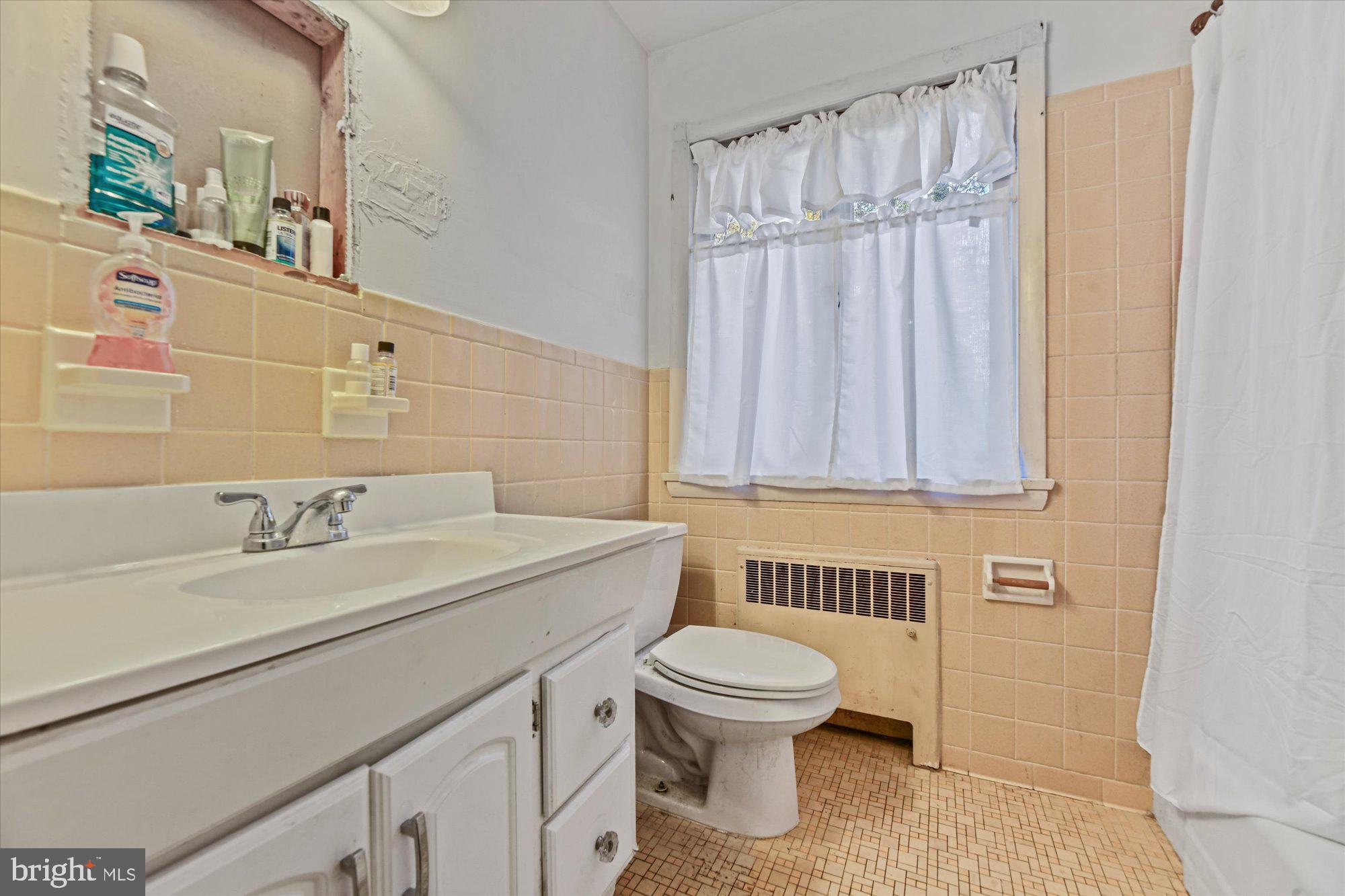 CHAPEL HILL - Residential