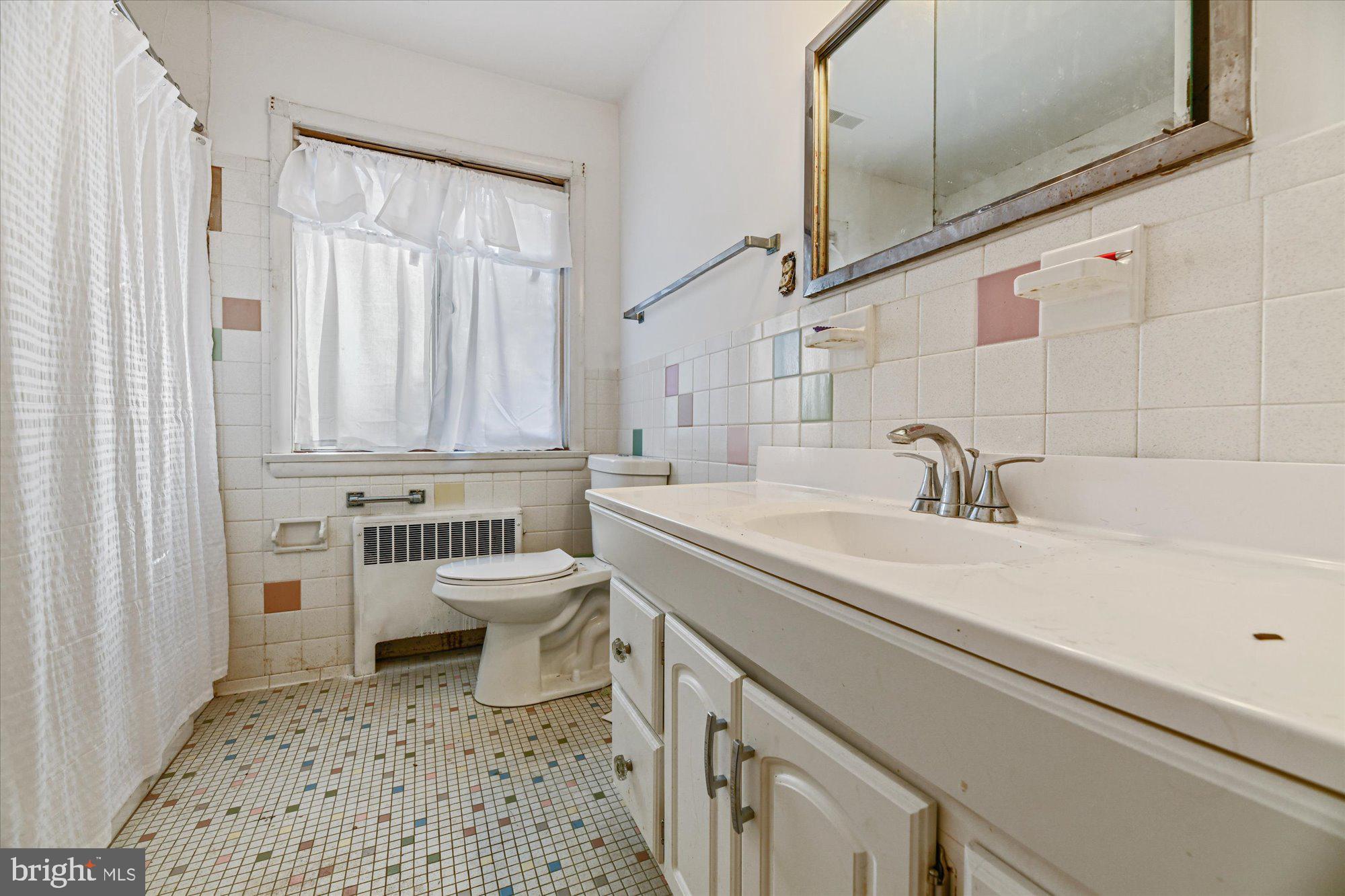 CHAPEL HILL - Residential