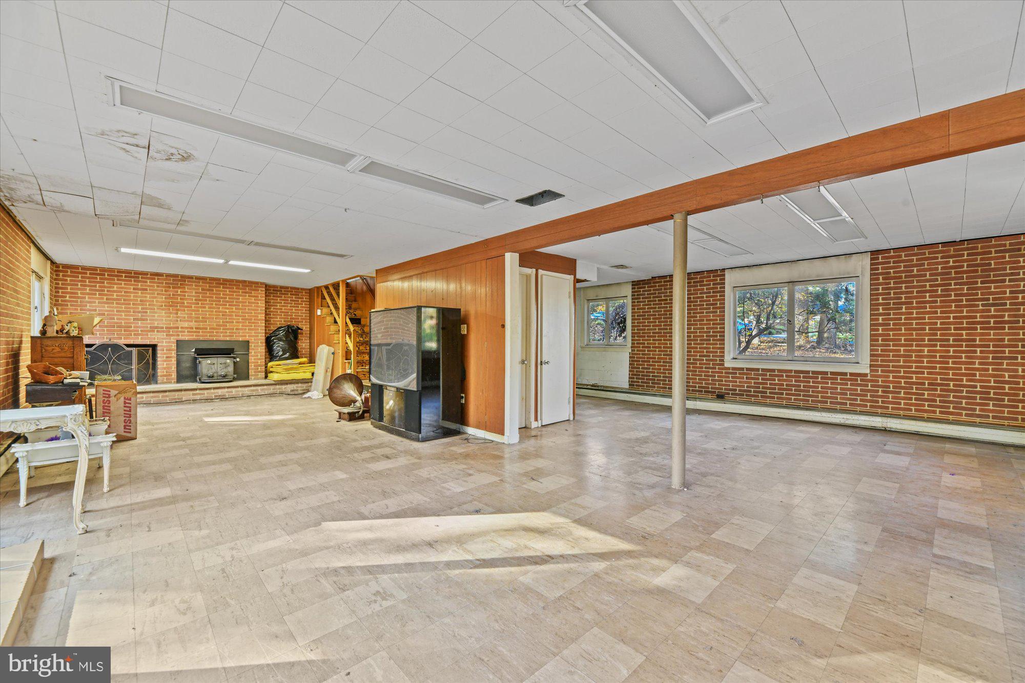 CHAPEL HILL - Residential