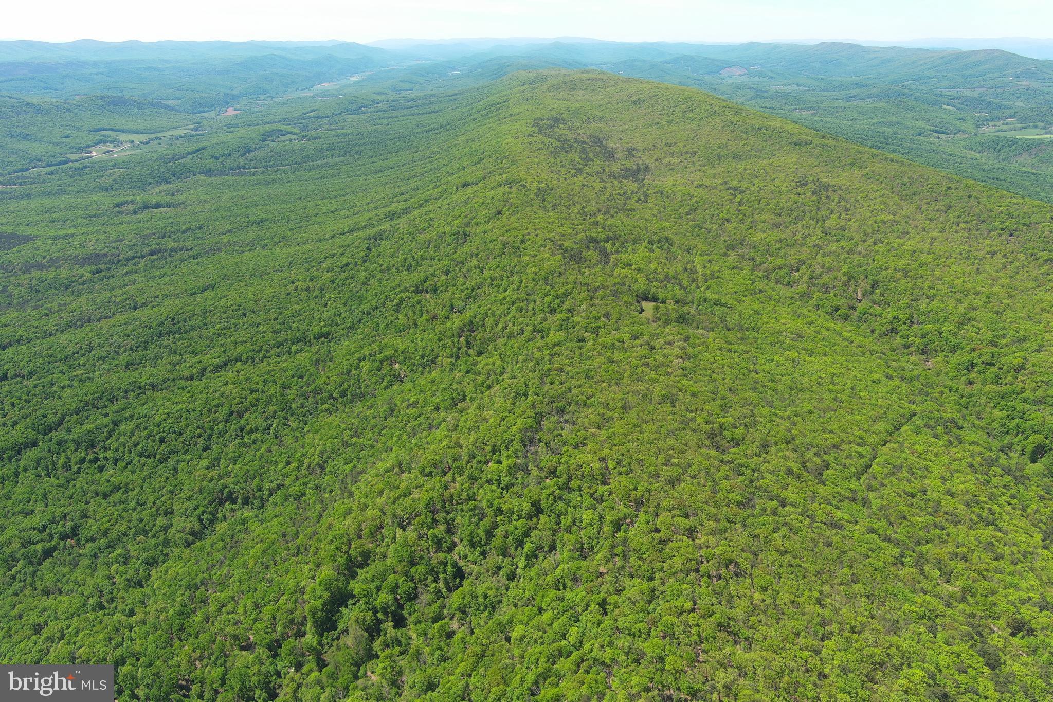 NONE UNRESTRICTED - Land