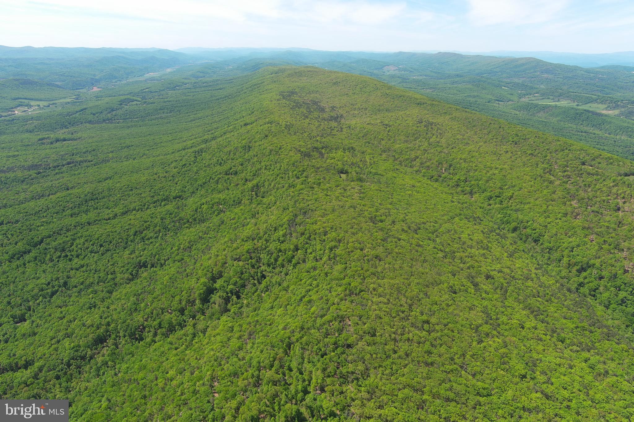 NONE UNRESTRICTED - Land