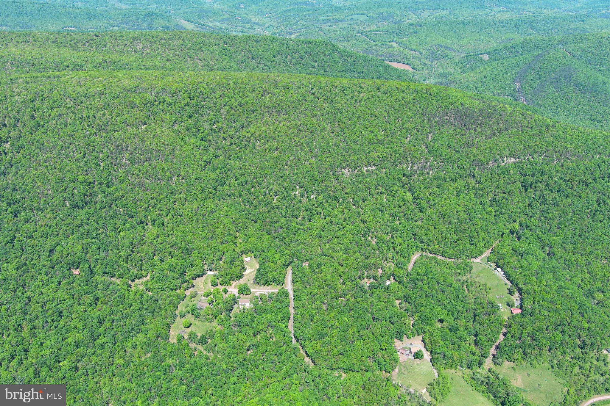 NONE UNRESTRICTED - Land