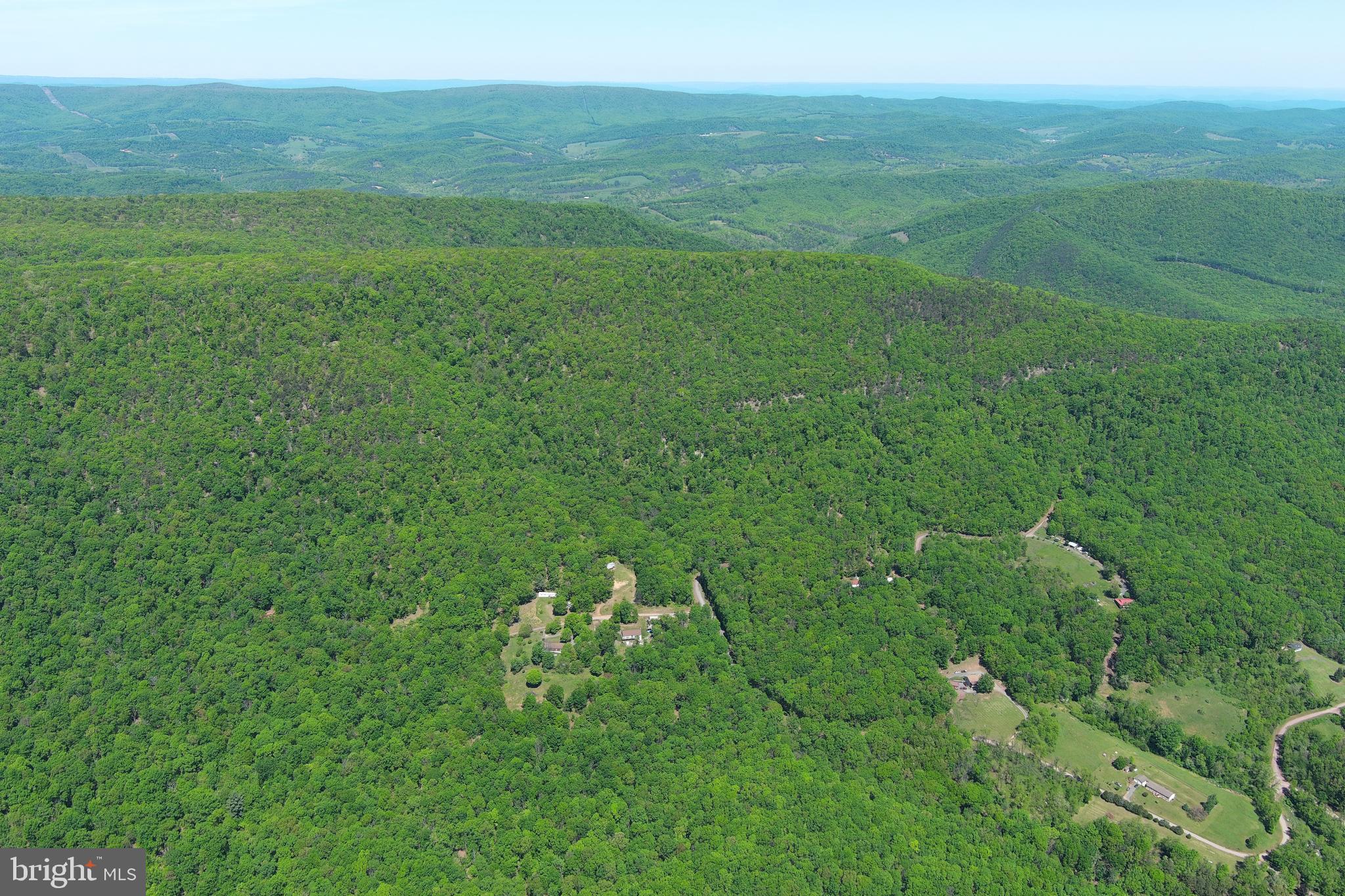 NONE UNRESTRICTED - Land